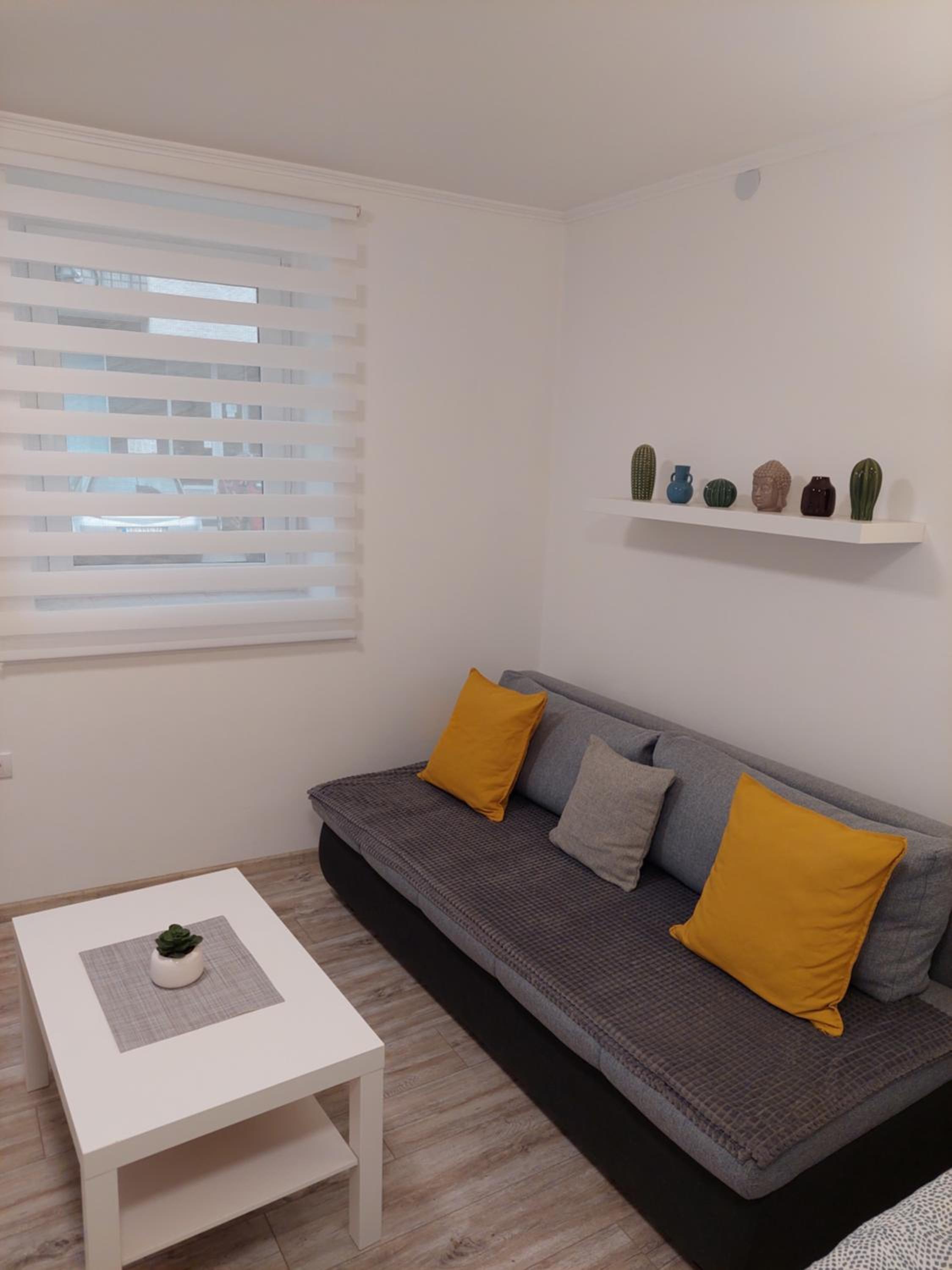 Street apartment view 3