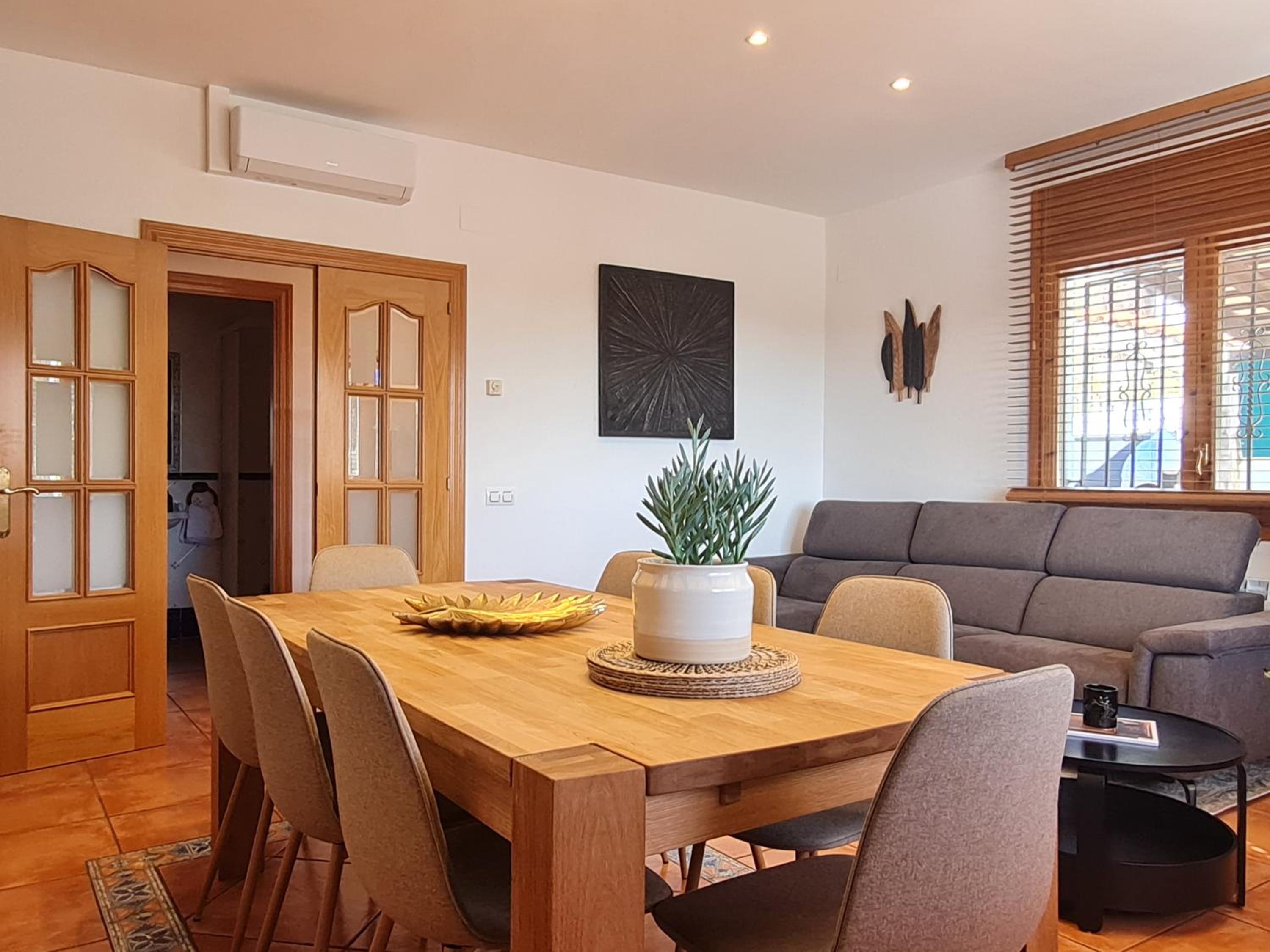 VILLA ARBUCIES with private pool