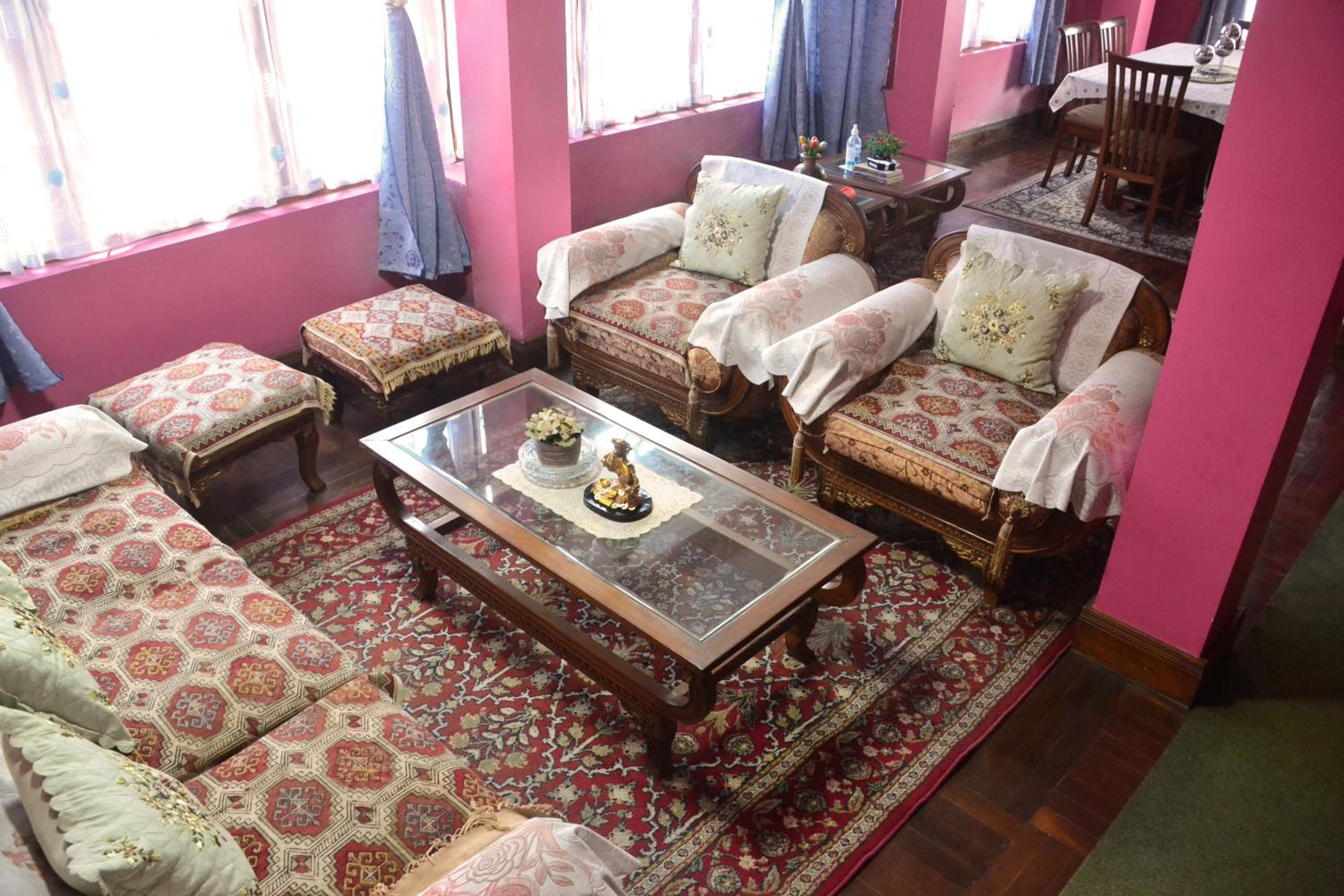 lounge