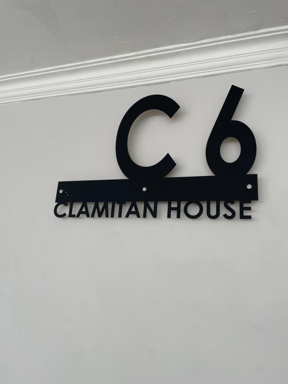 Clamitan House