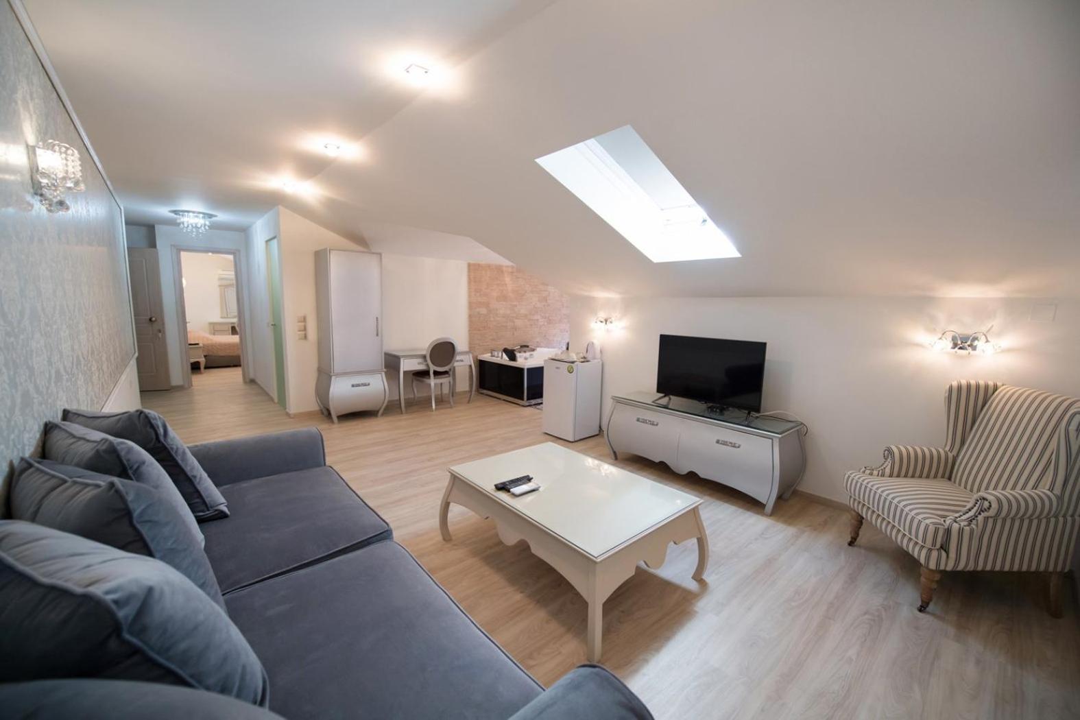 SUITES PIROFANI