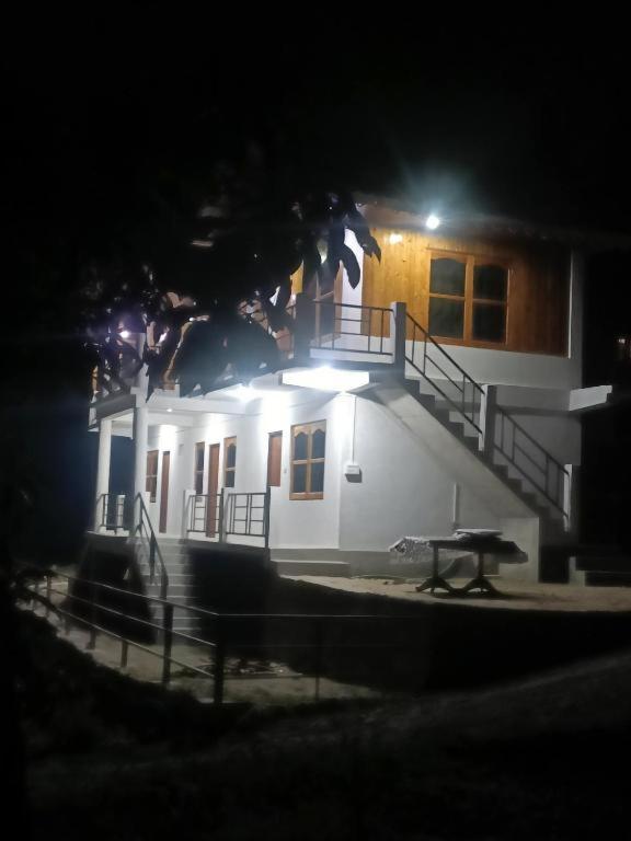 Mount View Homestay Sittong view 2