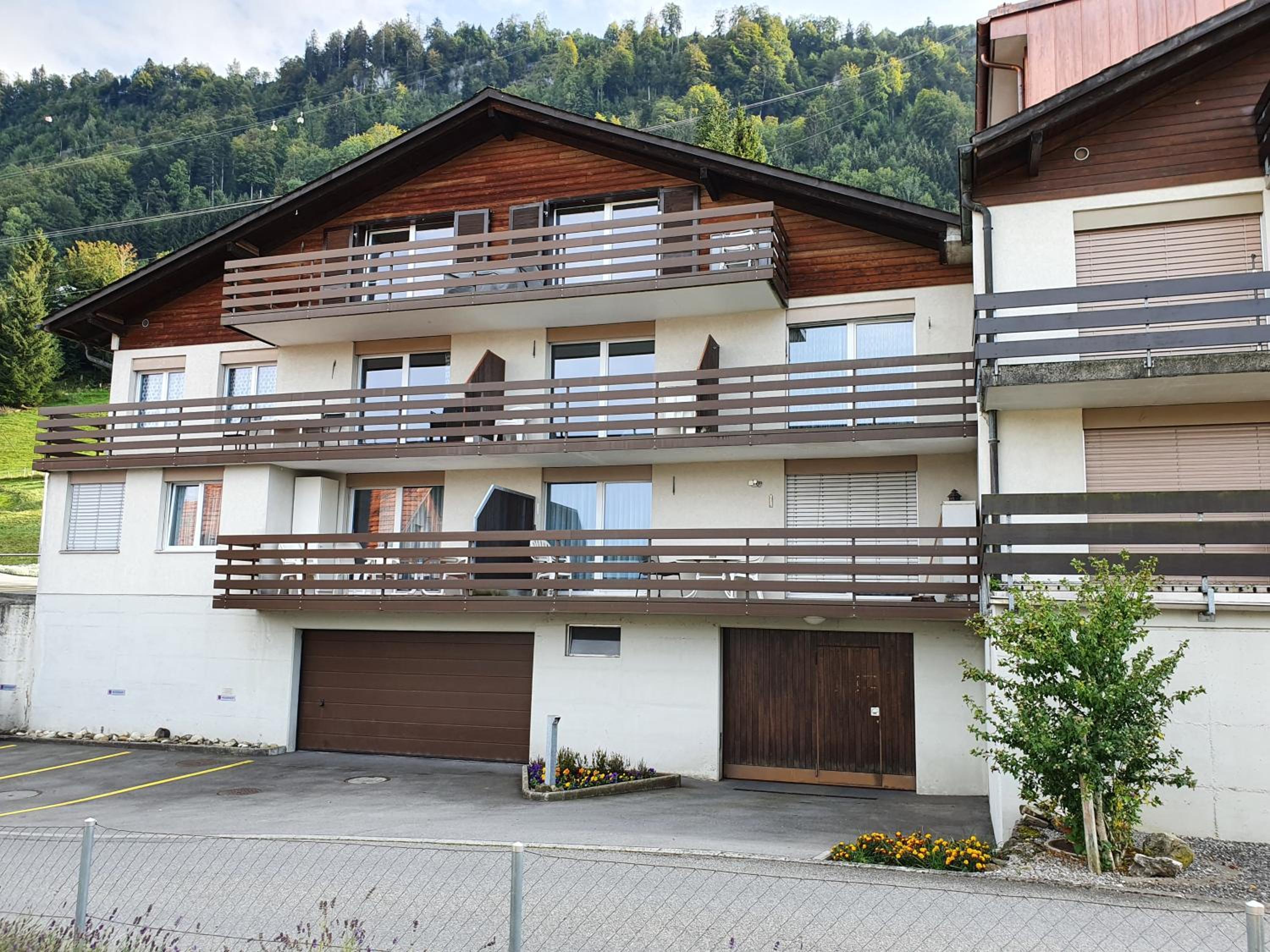 Elfe Apartments Studio for 2 adults, balcony with lake and mountain view