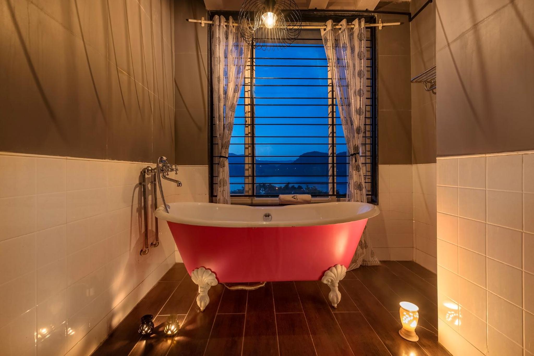 CosmicStays Afita Mohari- An Eco-friendly Lake Retreat at Tamhini