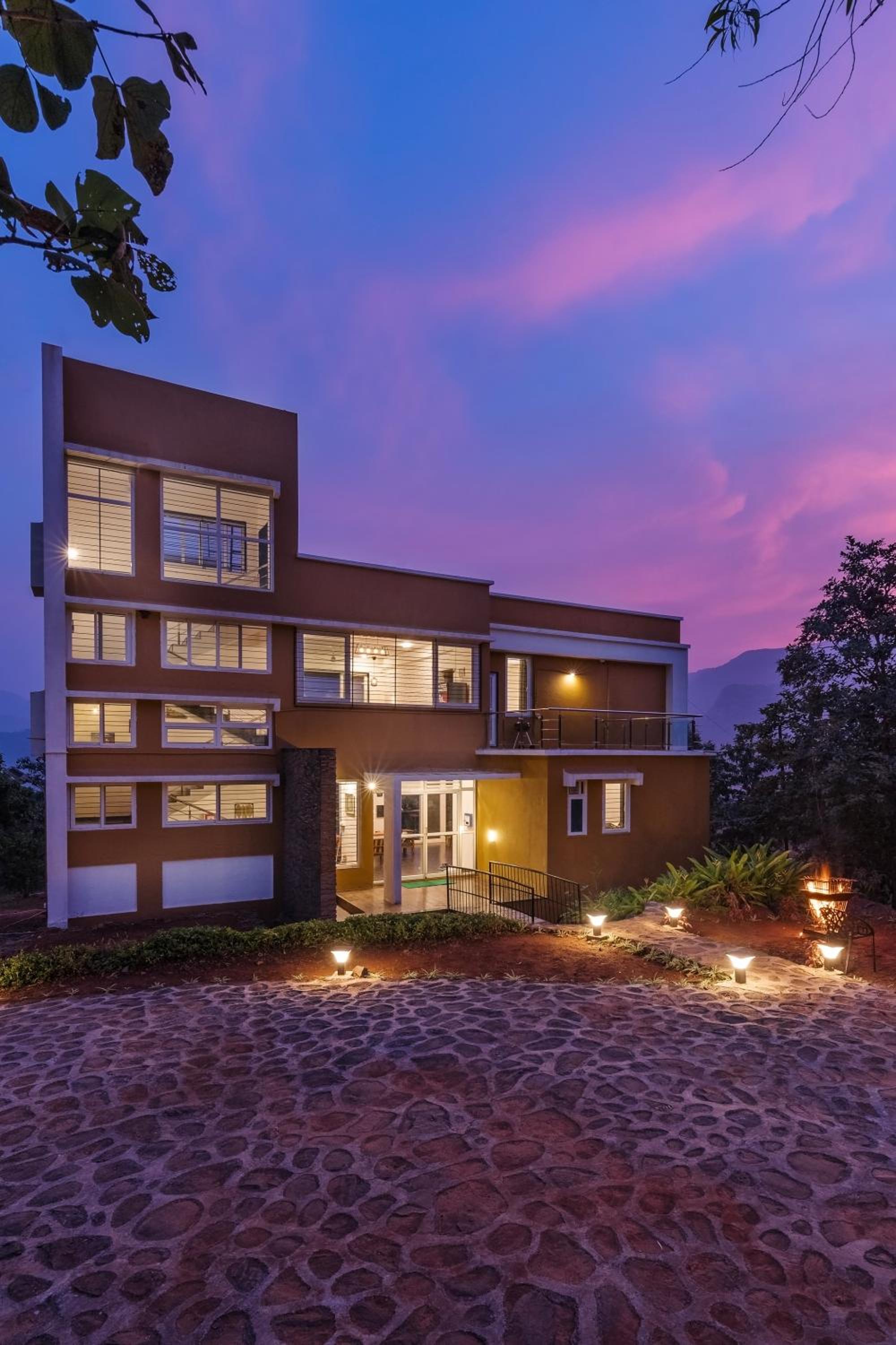 CosmicStays Afita Mohari- An Eco-friendly Lake Retreat at Tamhini
