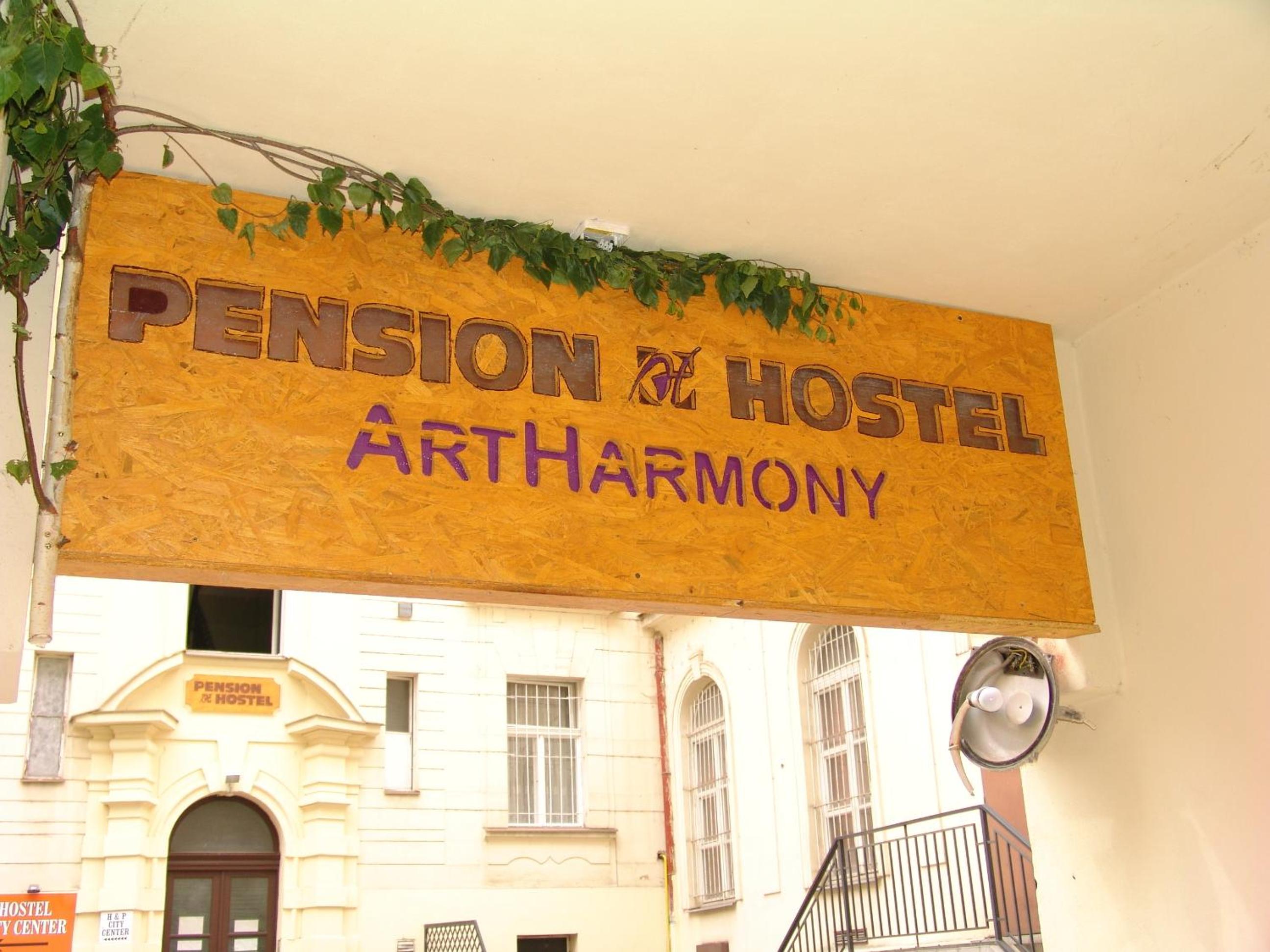 ARTHARMONY Pension & Hostel