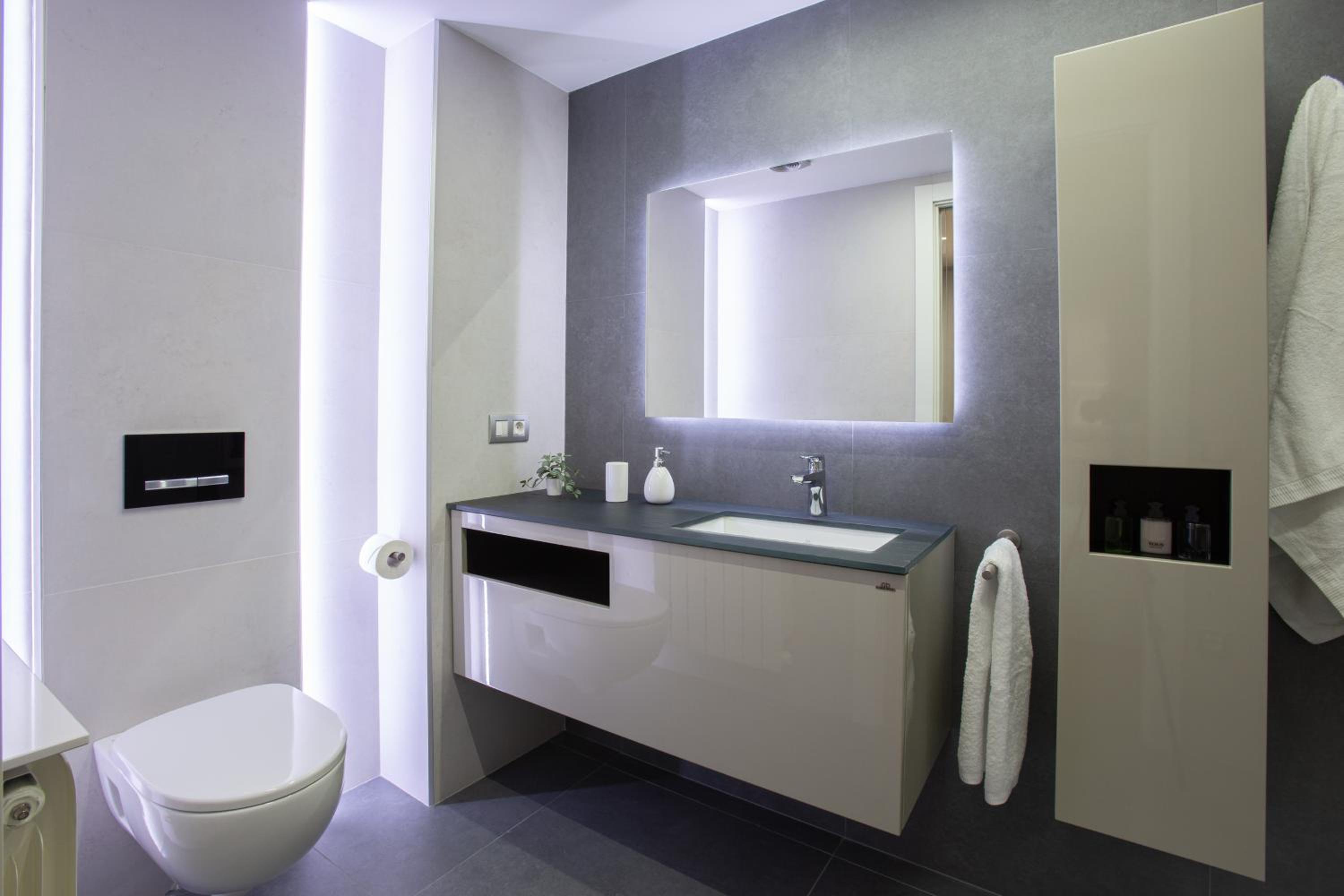 Progrés en Ripoll — bathroom