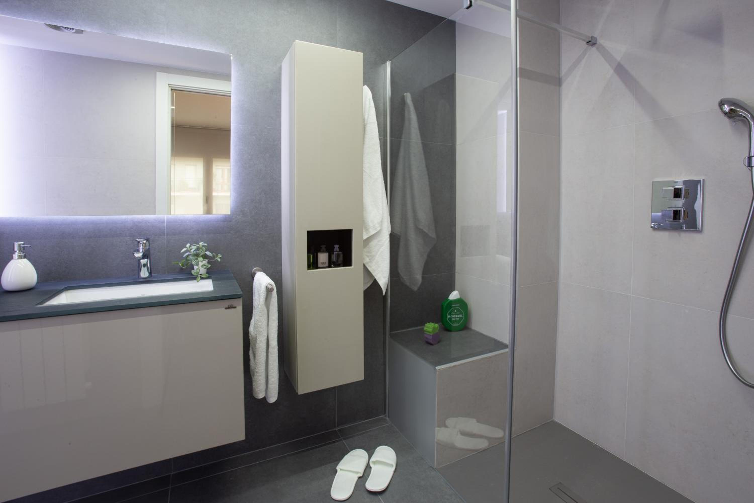 Progrés en Ripoll — bathroom