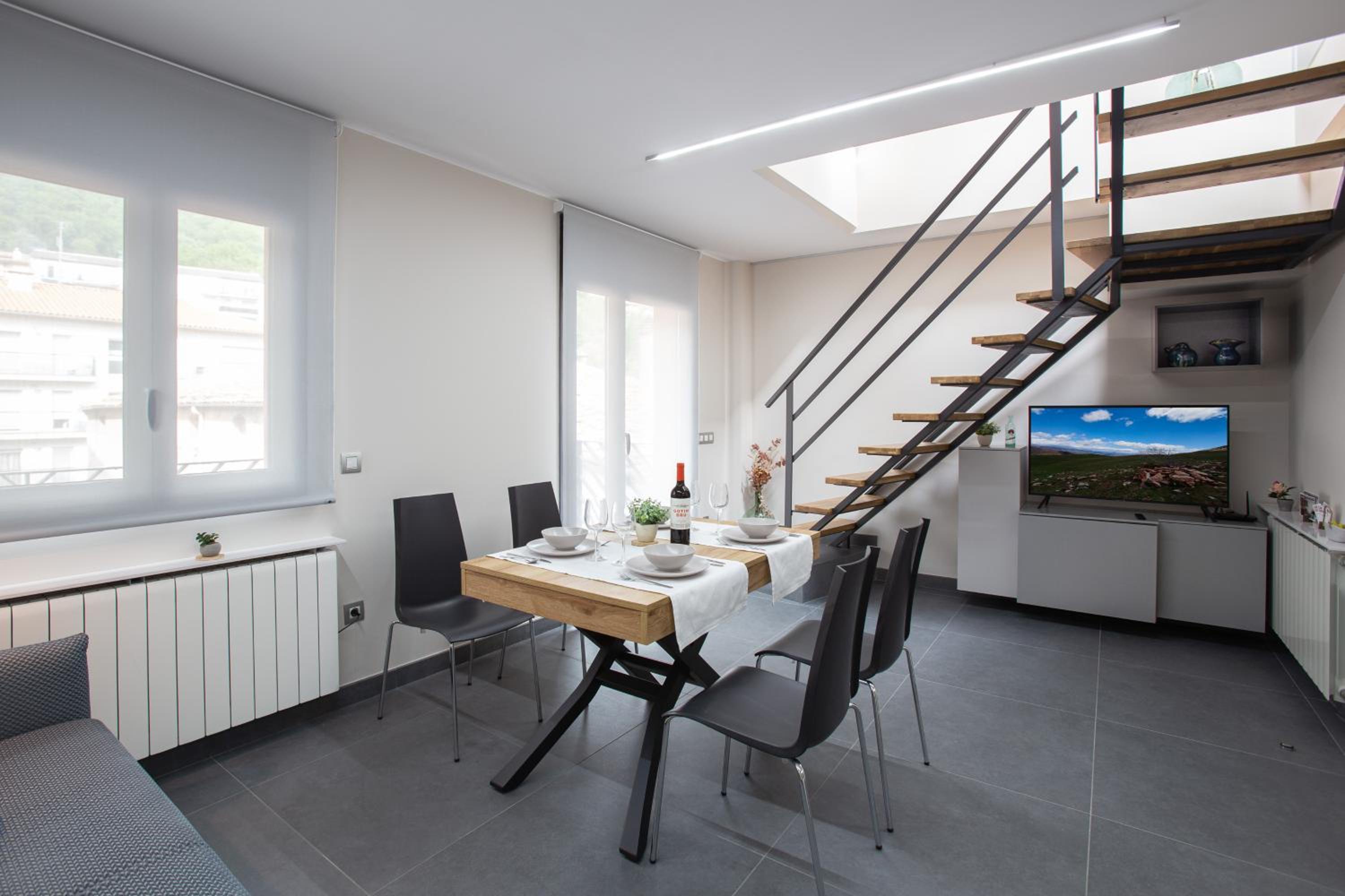 Progrés en Ripoll — dining