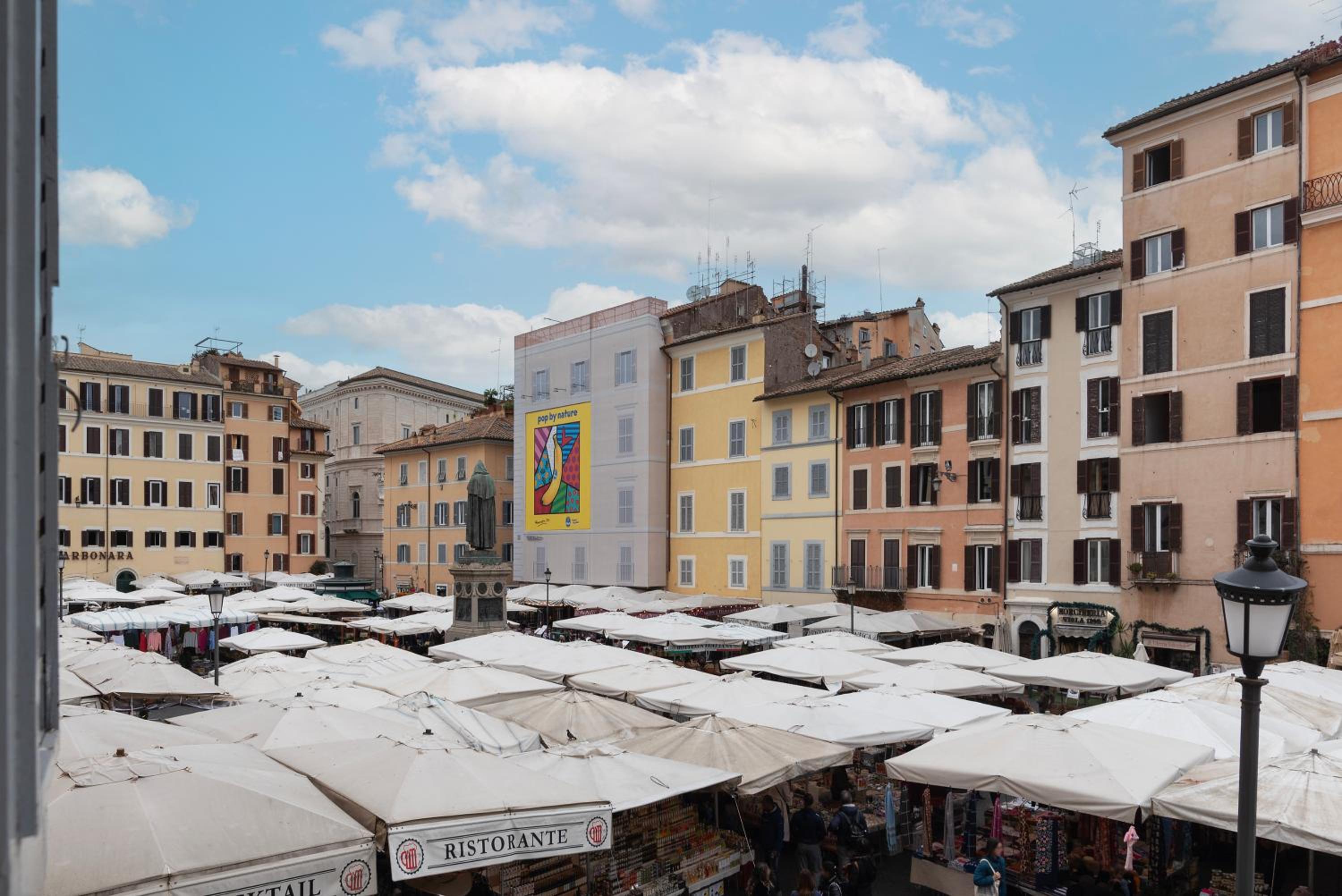 GuestHost - Campo de Fiori Unique Apartment