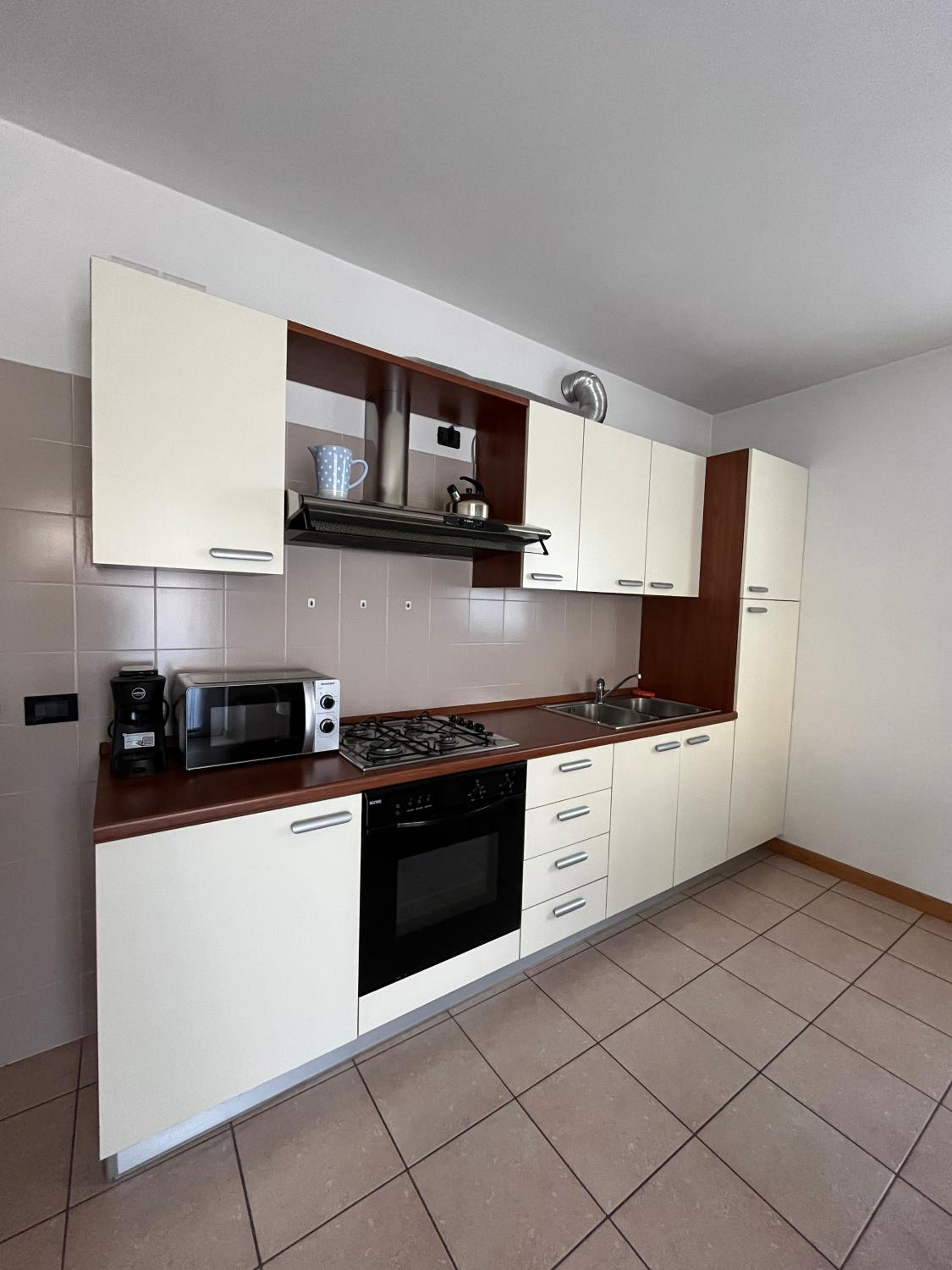 Nini's Apartments photo 3