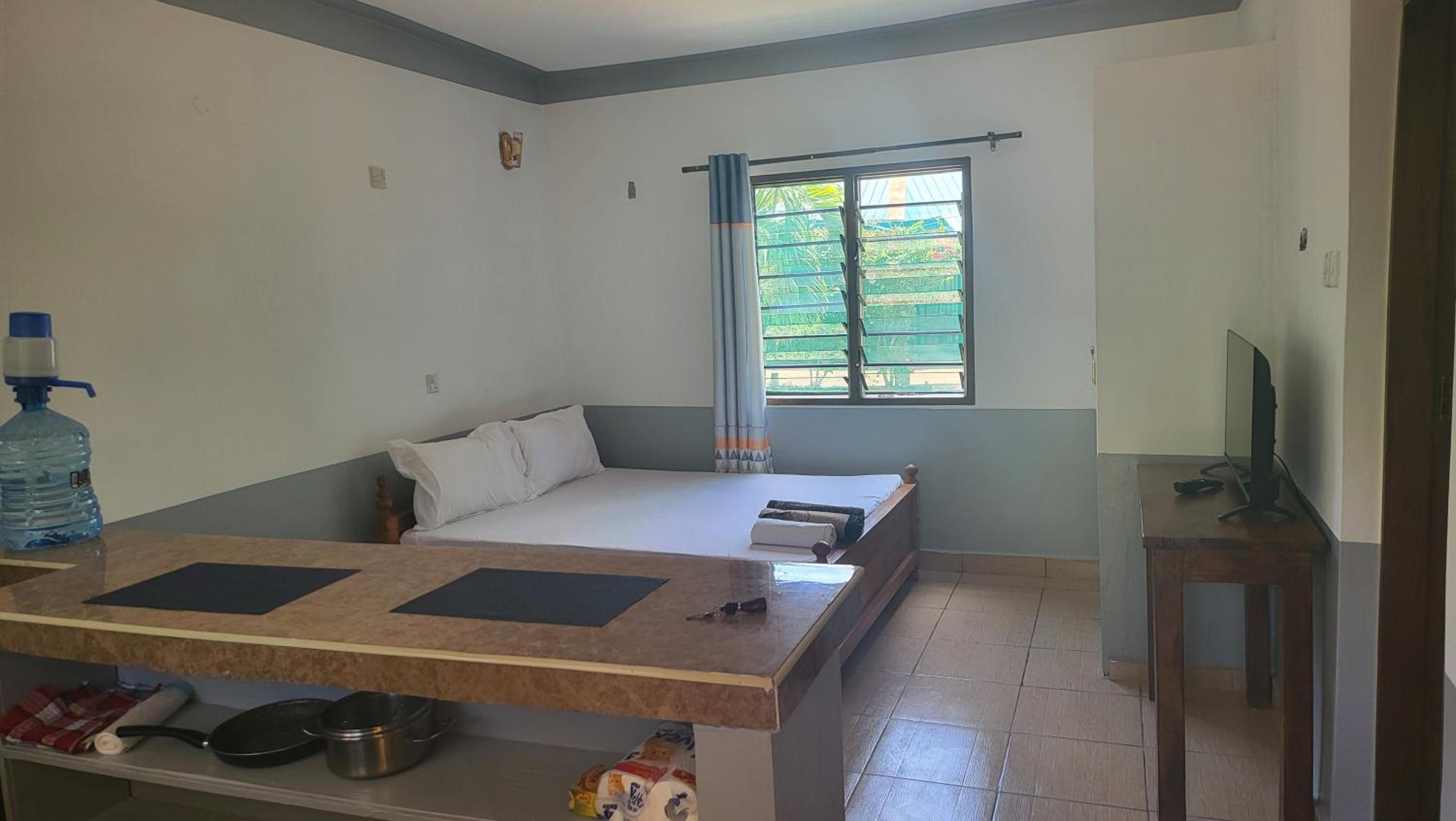 Tradewinds Apartment