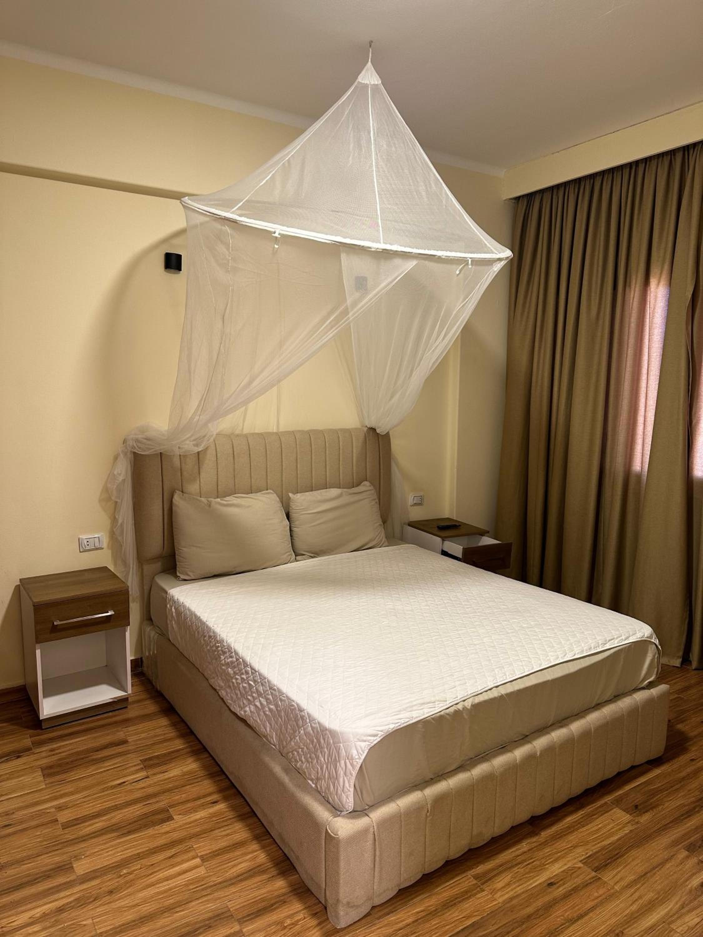 egy days apartment