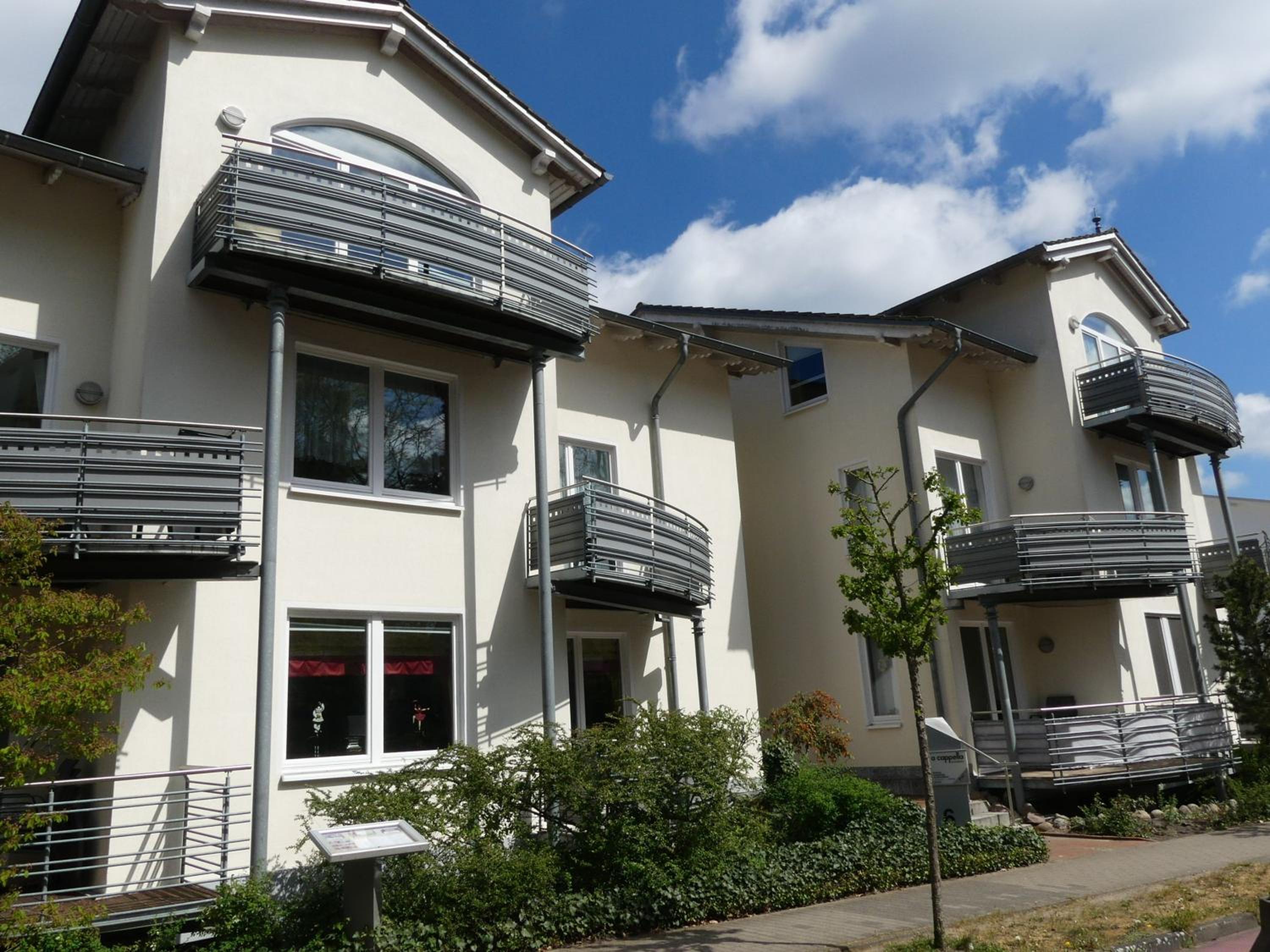 strandnahe FeWo mit Schwimmbad im Haus, a cappella 05, Binz