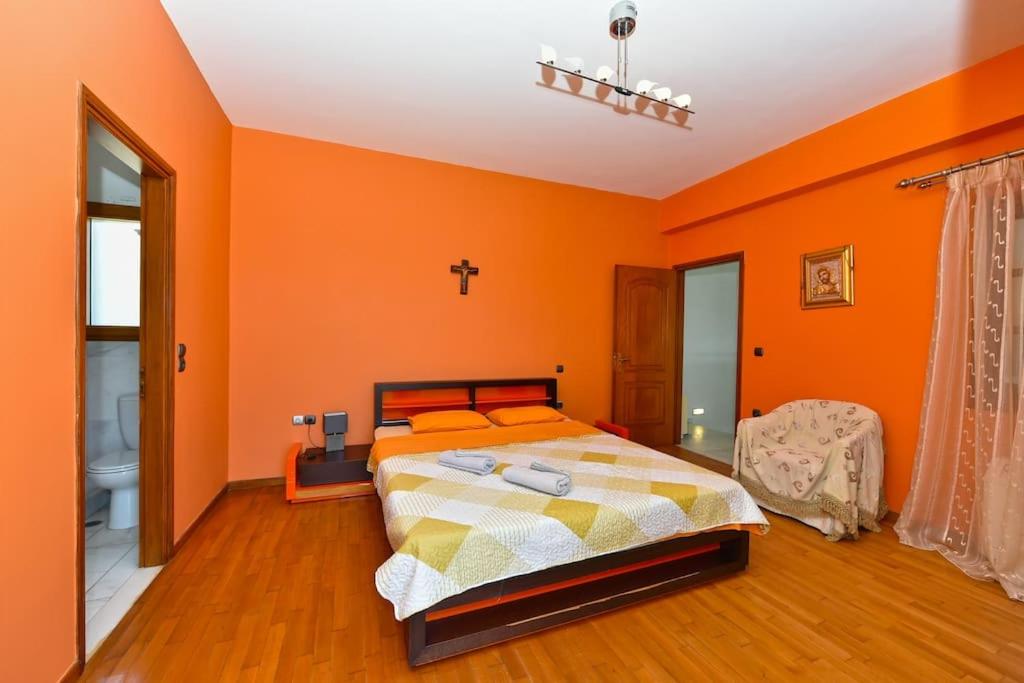 Photo 62