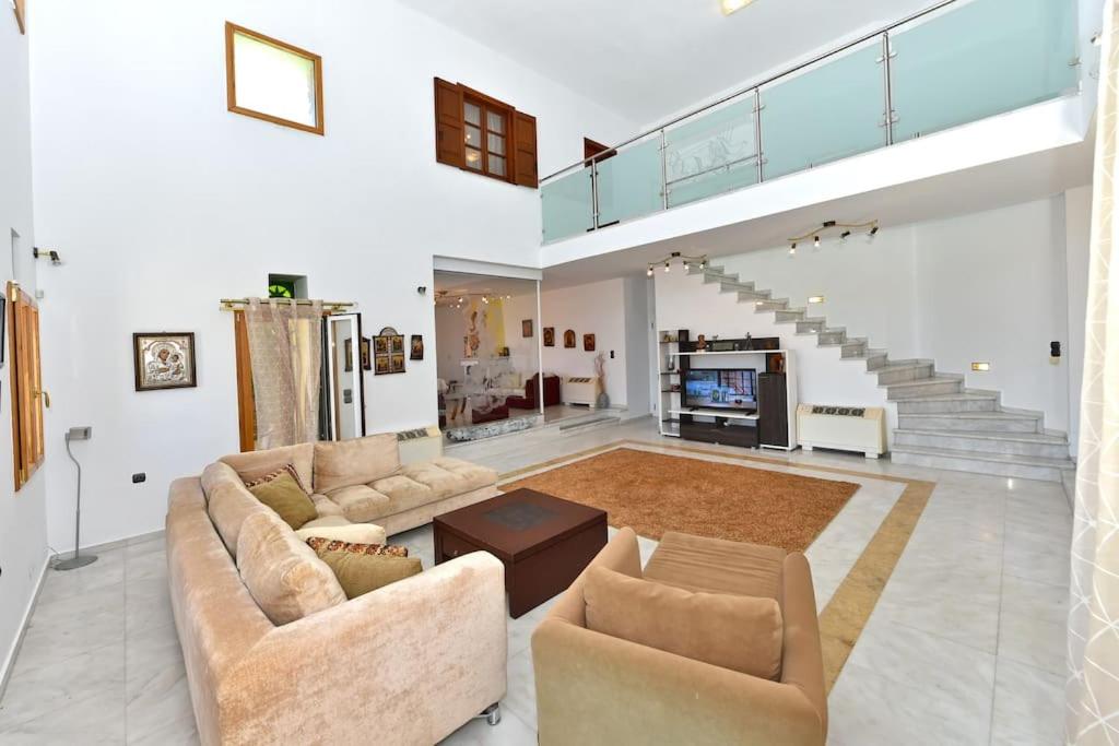 Tinos Luxury Two-Storey Villa with Private Pool view 2