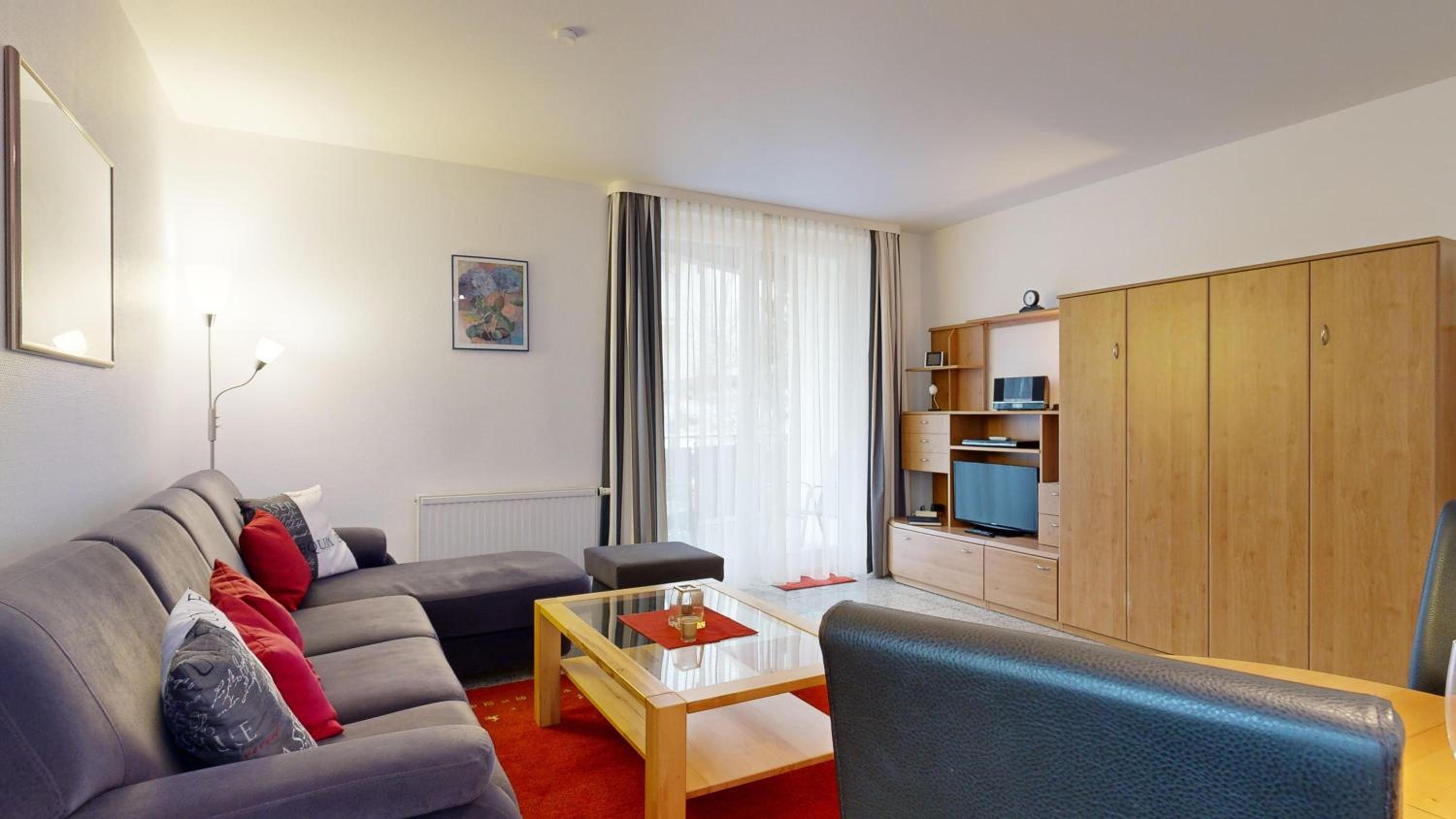 strandnahe FeWo mit Schwimmbad im Haus, a cappella 68,Binz