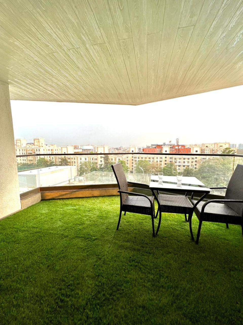 Seandee - Lush Private Rooms in Viman Nagar