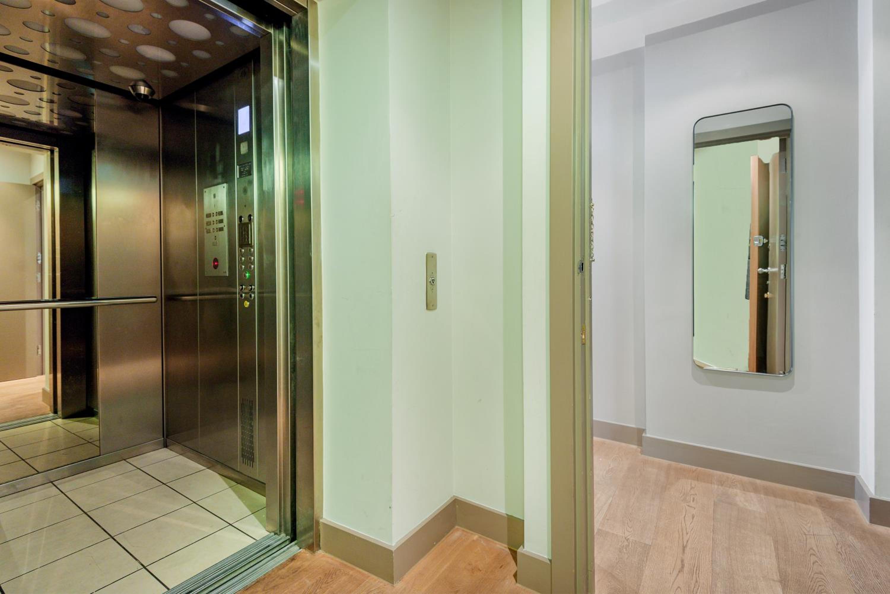 Arcore Premium Apartments: Mayfair