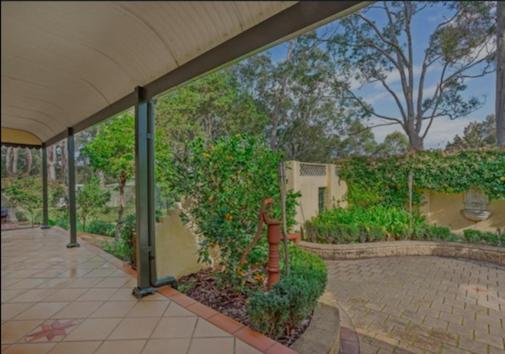 Riverside vintage home