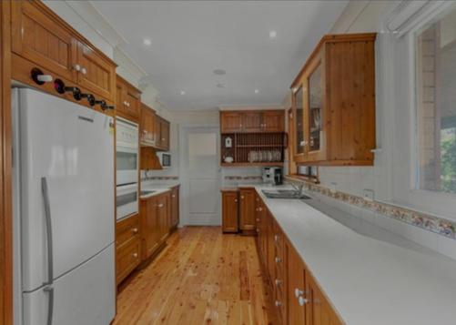 Riverside vintage home