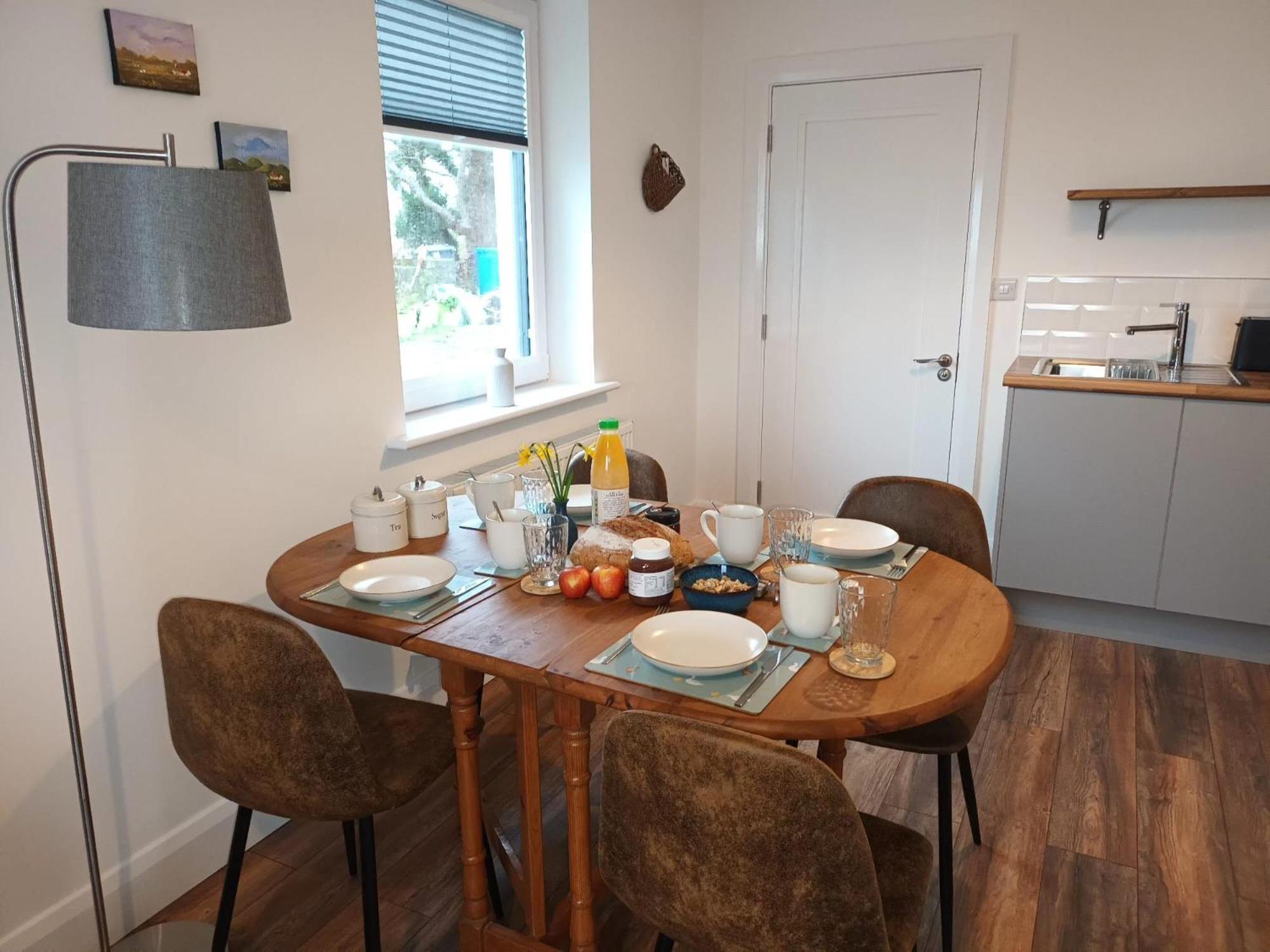 Connemara Lake View Apartment