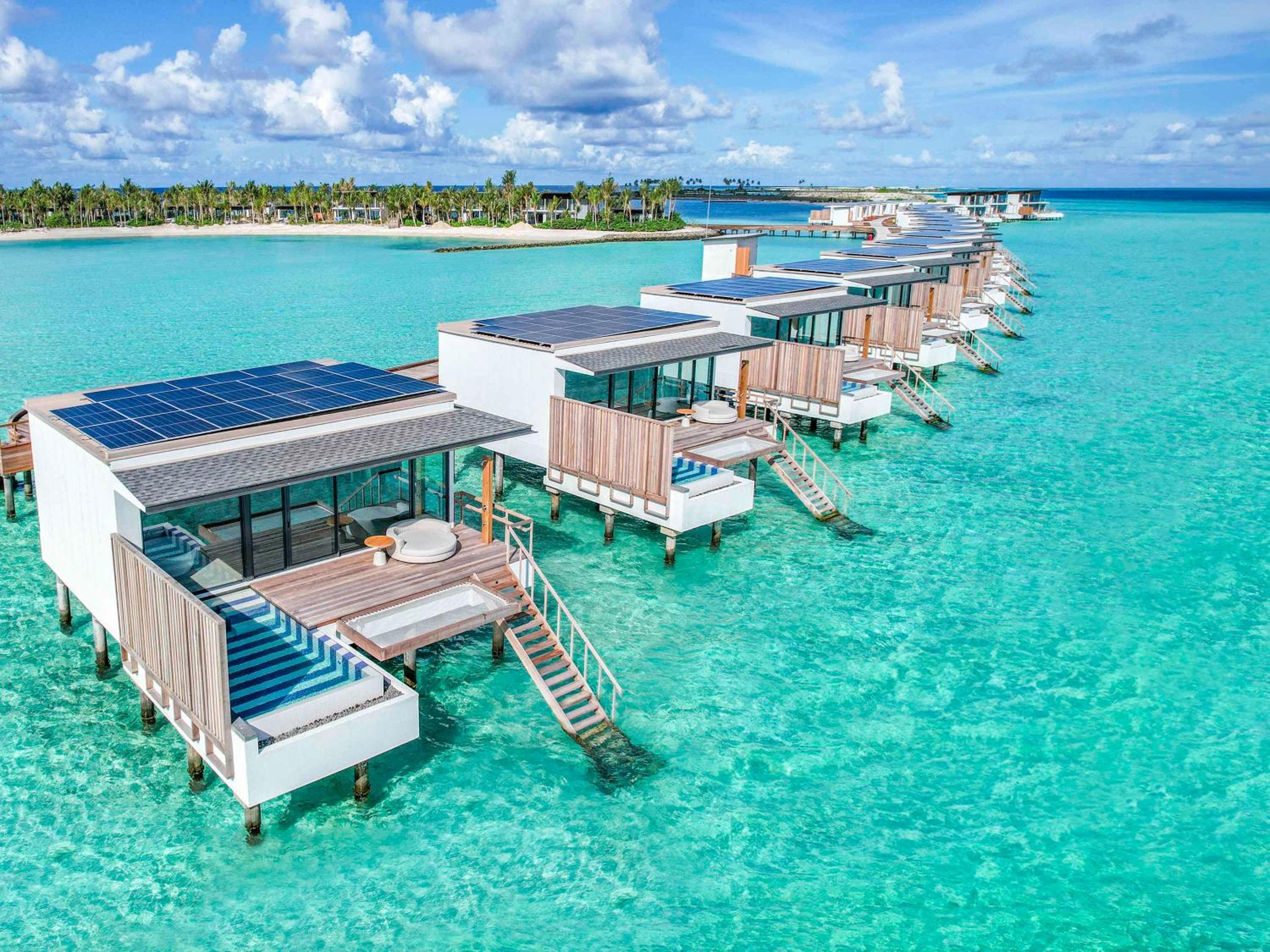 SO/ Maldives