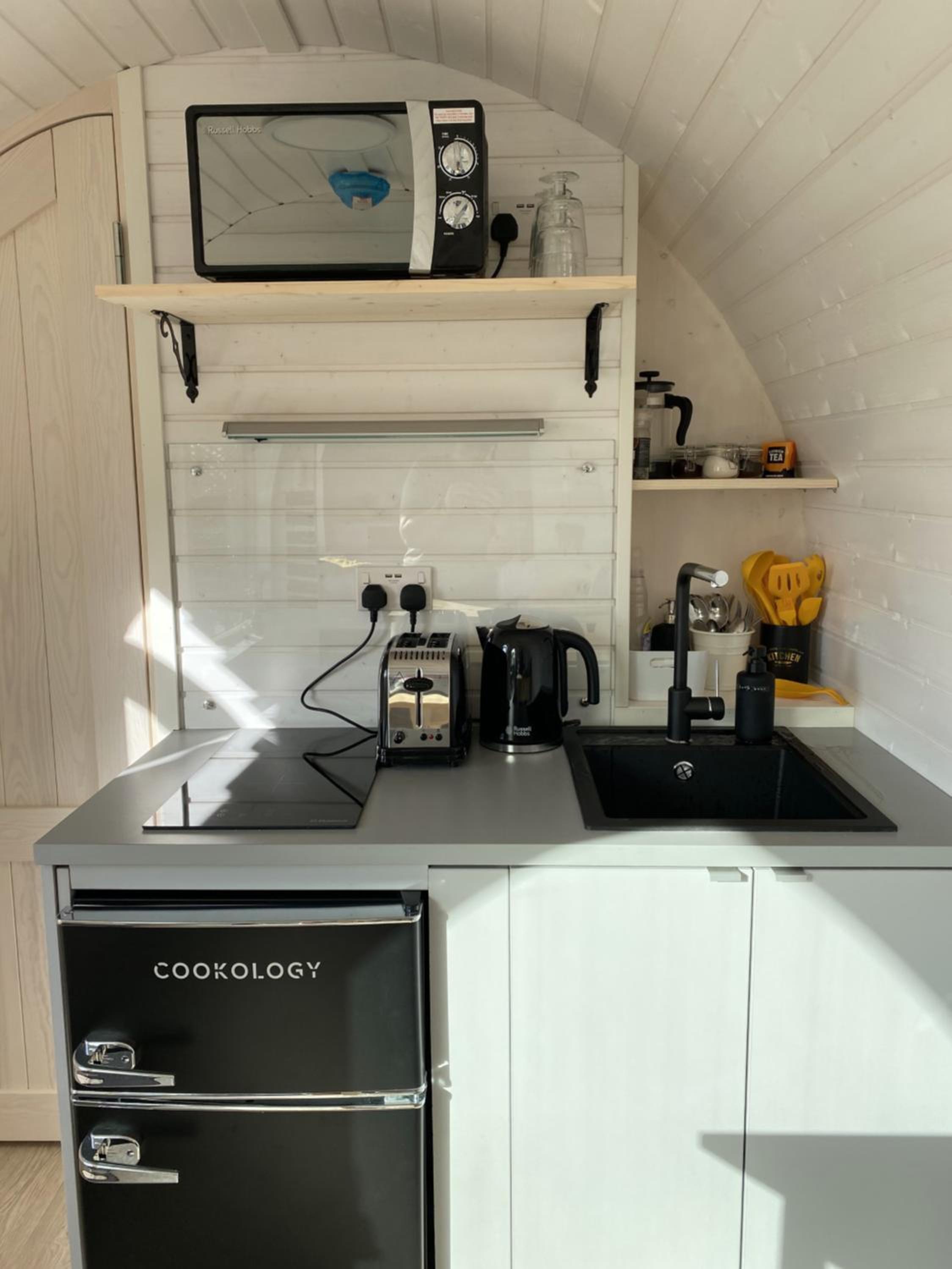 Jam First - Lydcott Glamping, Cornish Sea Views view 5