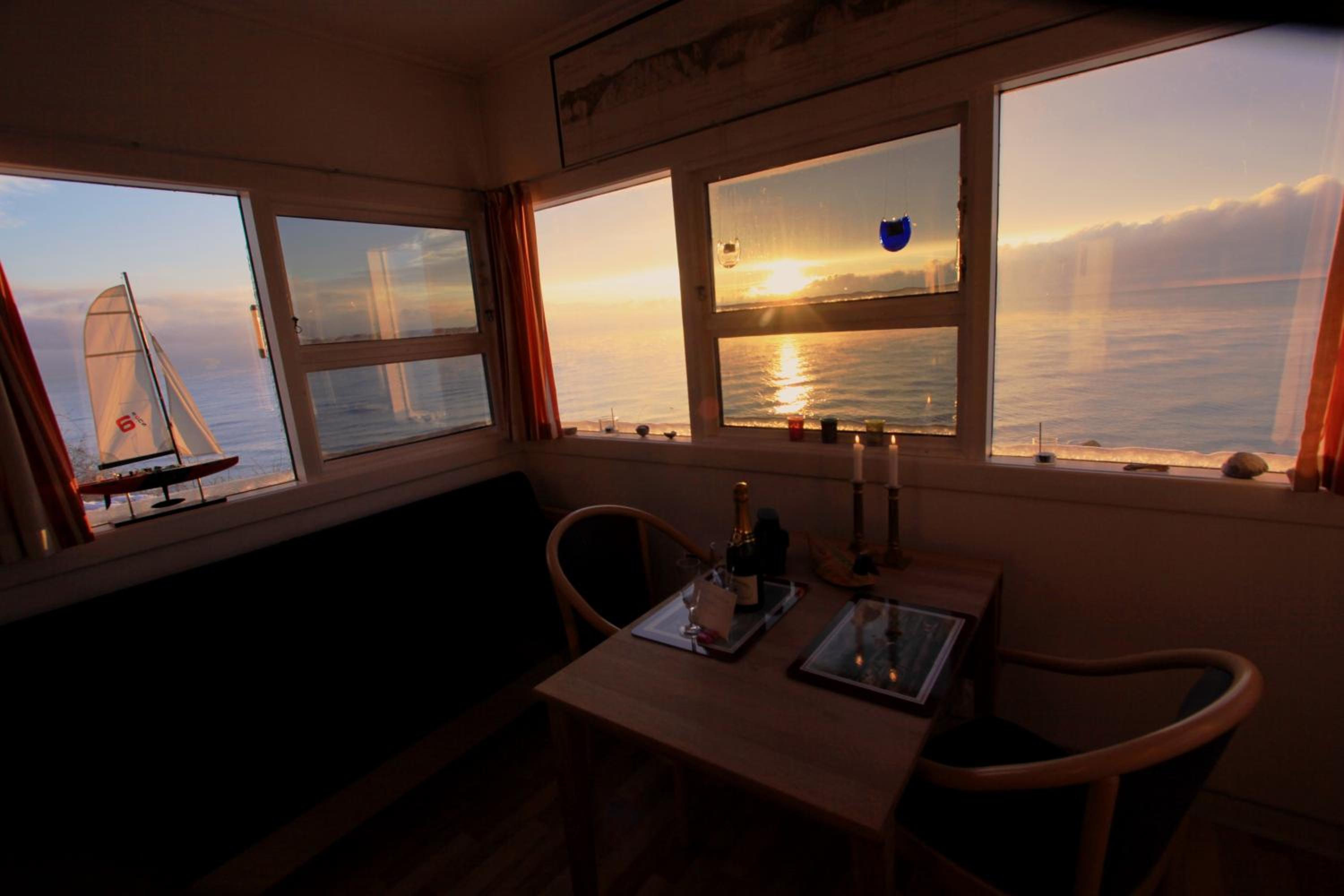 The Lighthouse Cabin