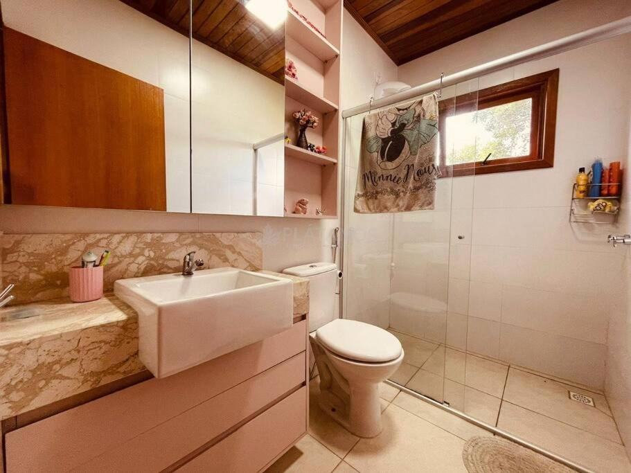 Casa nova estilo colonial