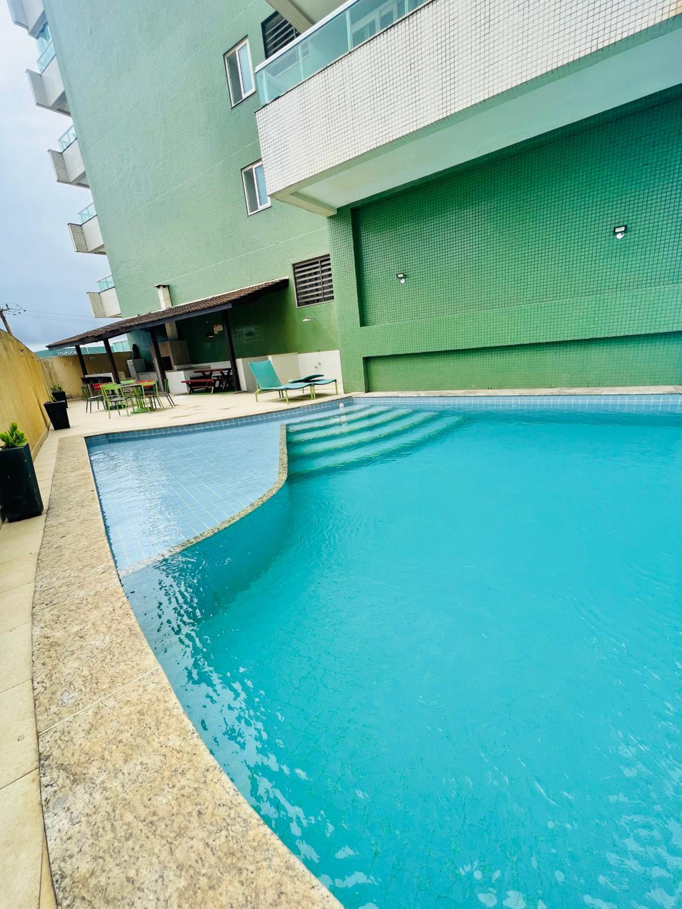 Brisa da praia ao lado Centro de Convenções