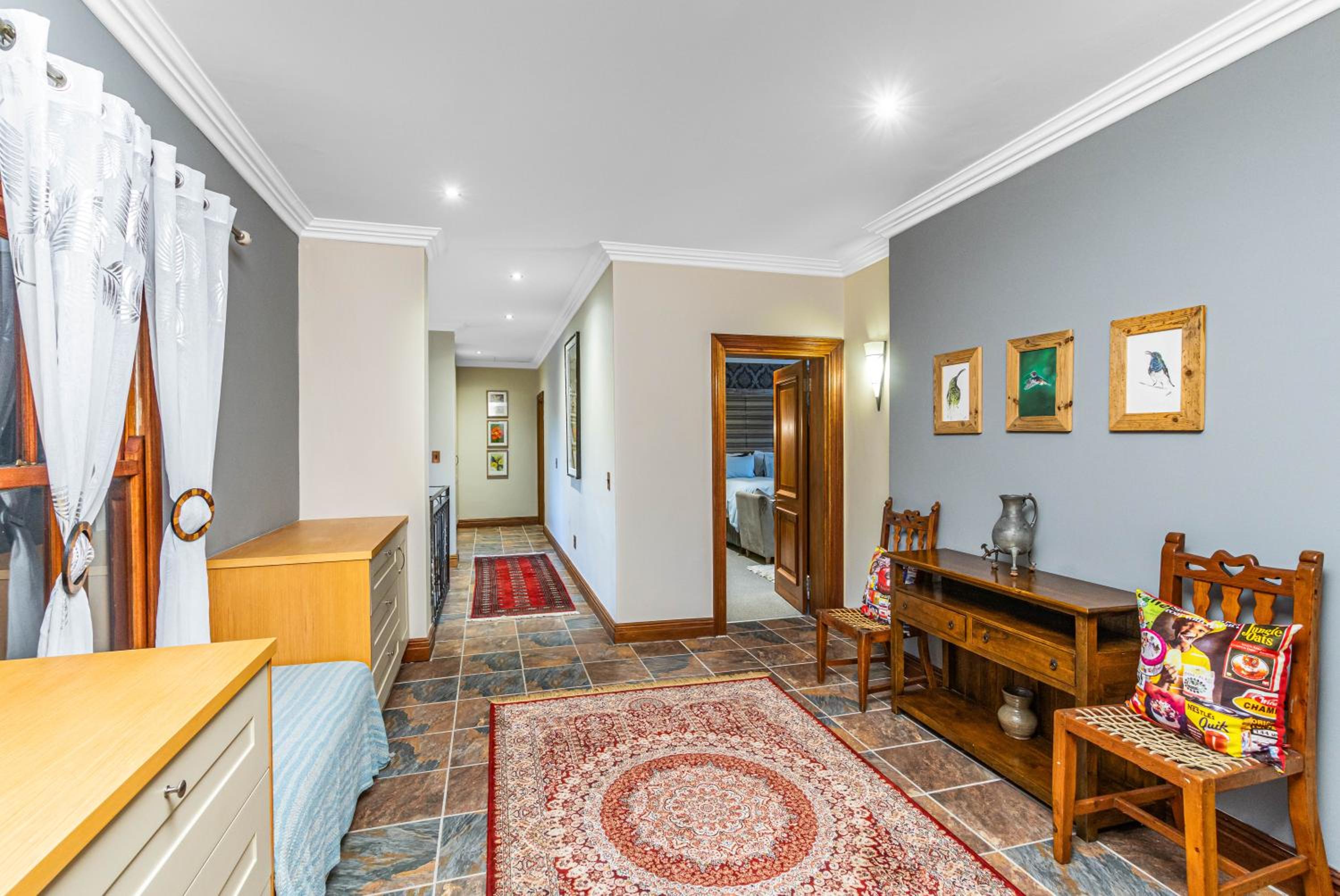 Photo 52