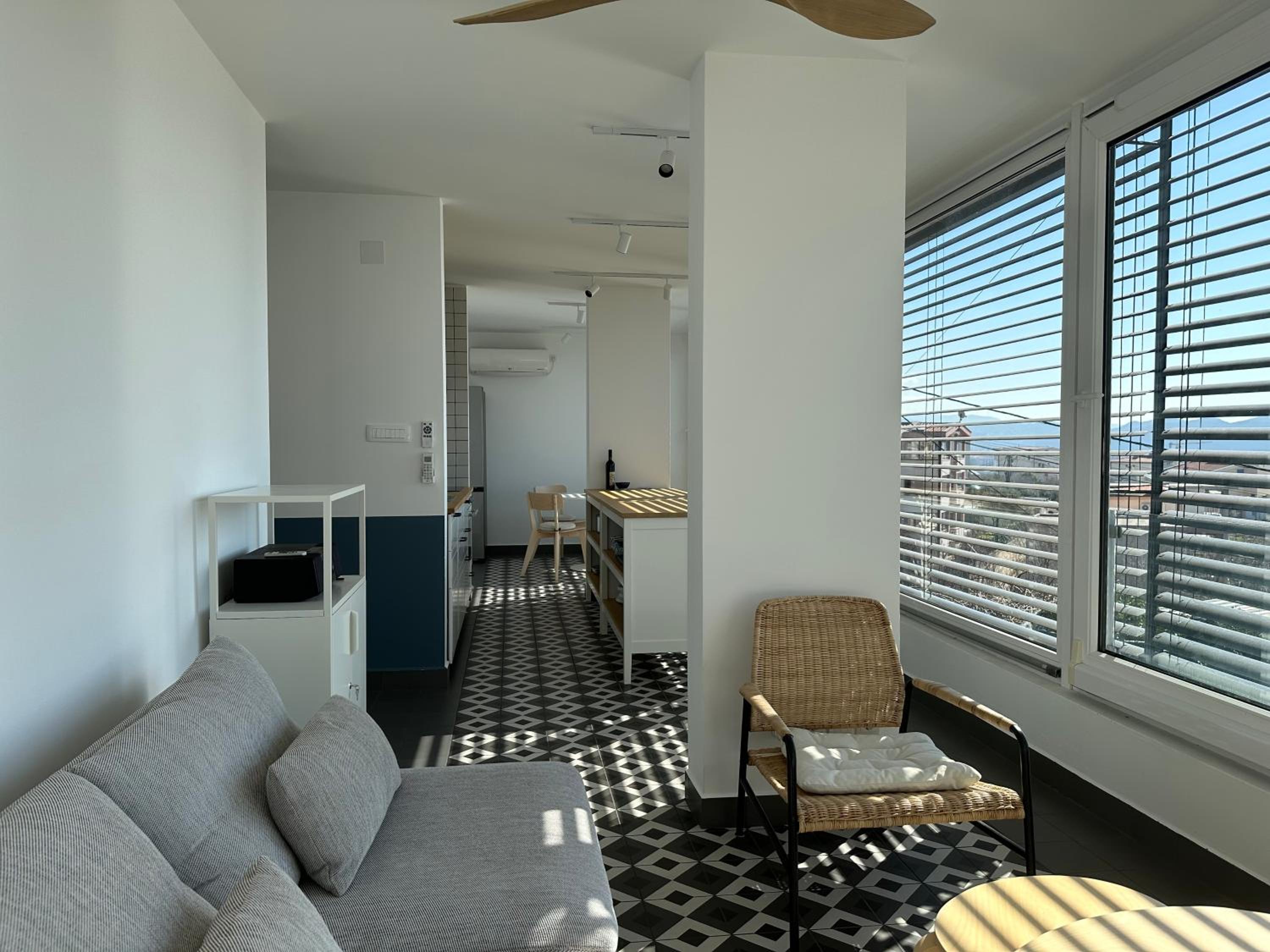 MiU Bar Apartment view 4