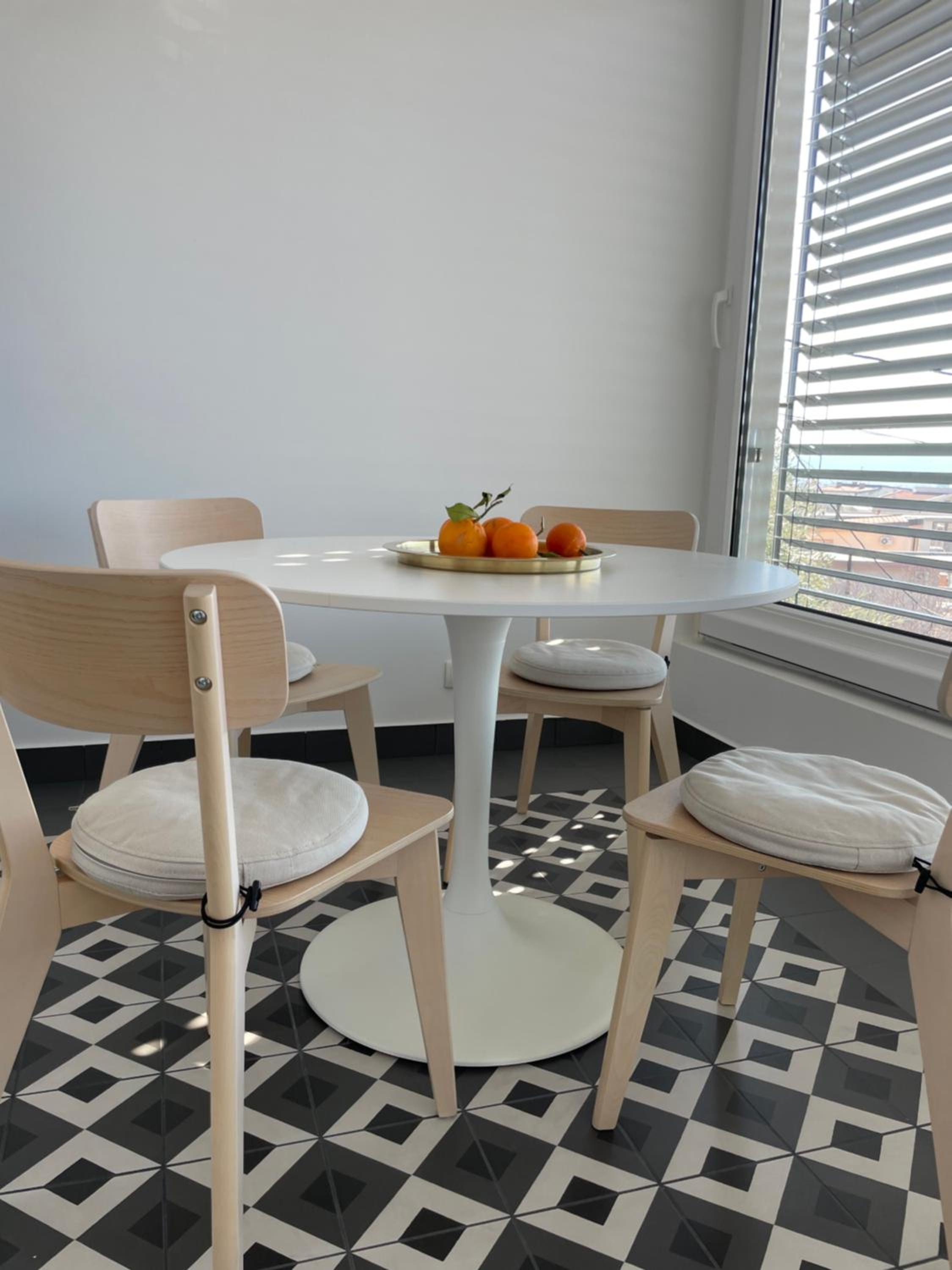 MiU Bar Apartment view 5
