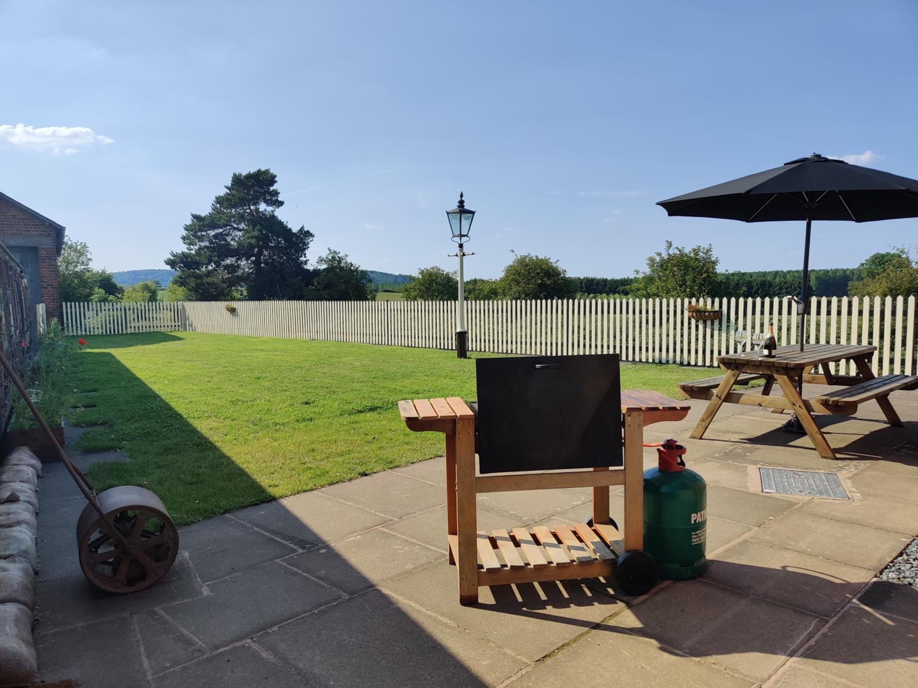 The Waiting Room, Stoke Edith Station, Tarrington