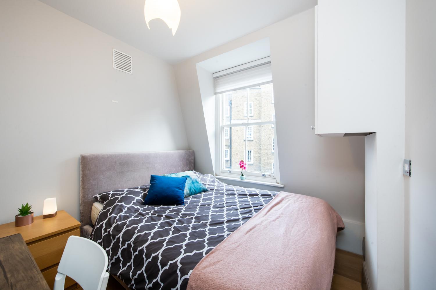 2Bed Cosy Flat in Vibrant Fitzrovia