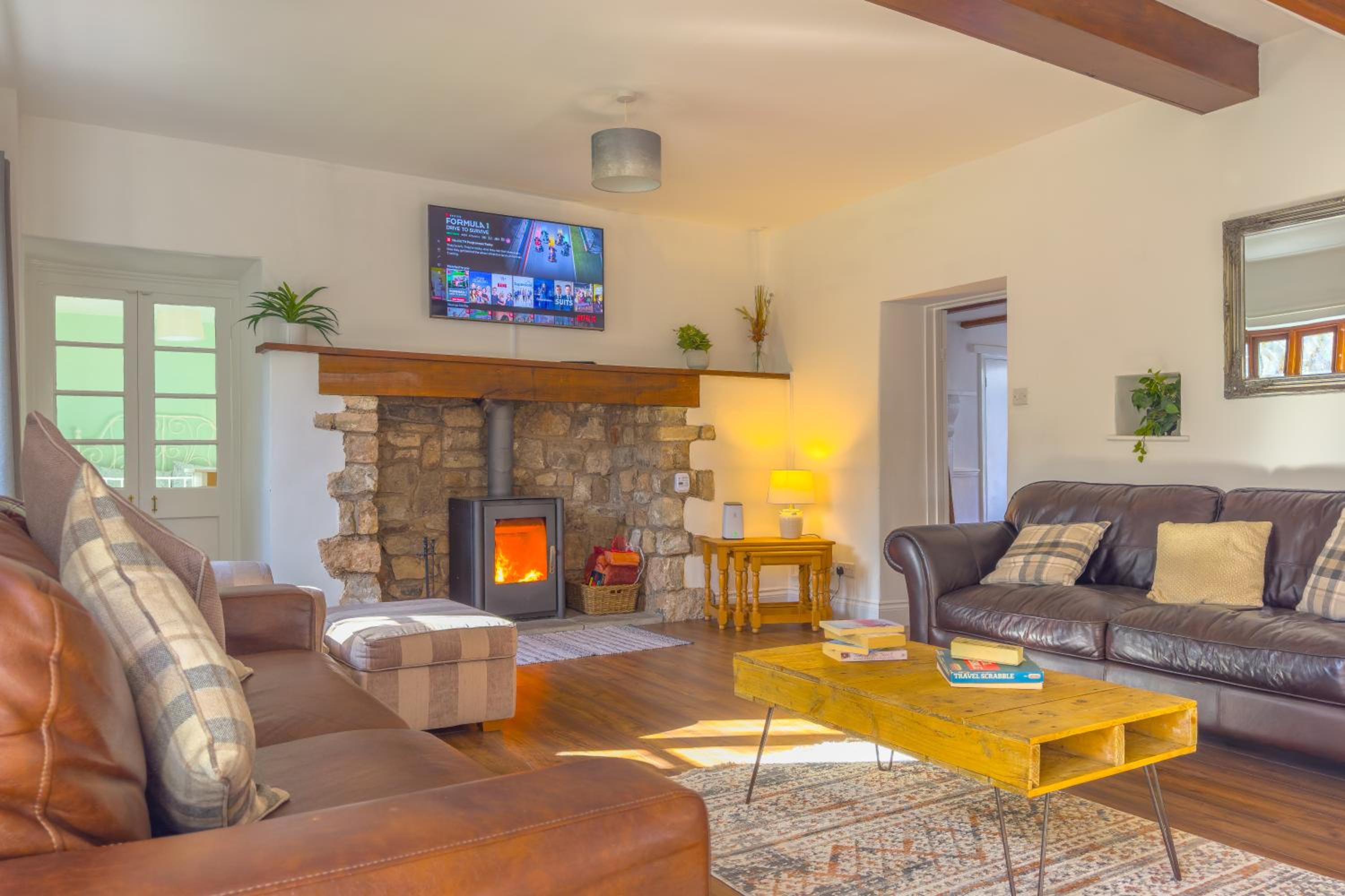 Seaside-Dog Friendly-Country Cottage-w log burner view 3