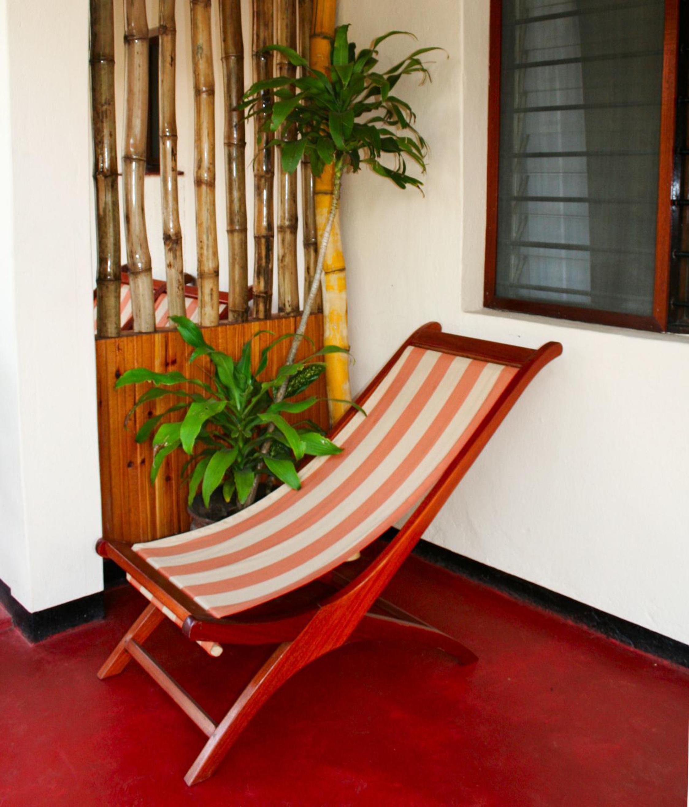 Villa 33