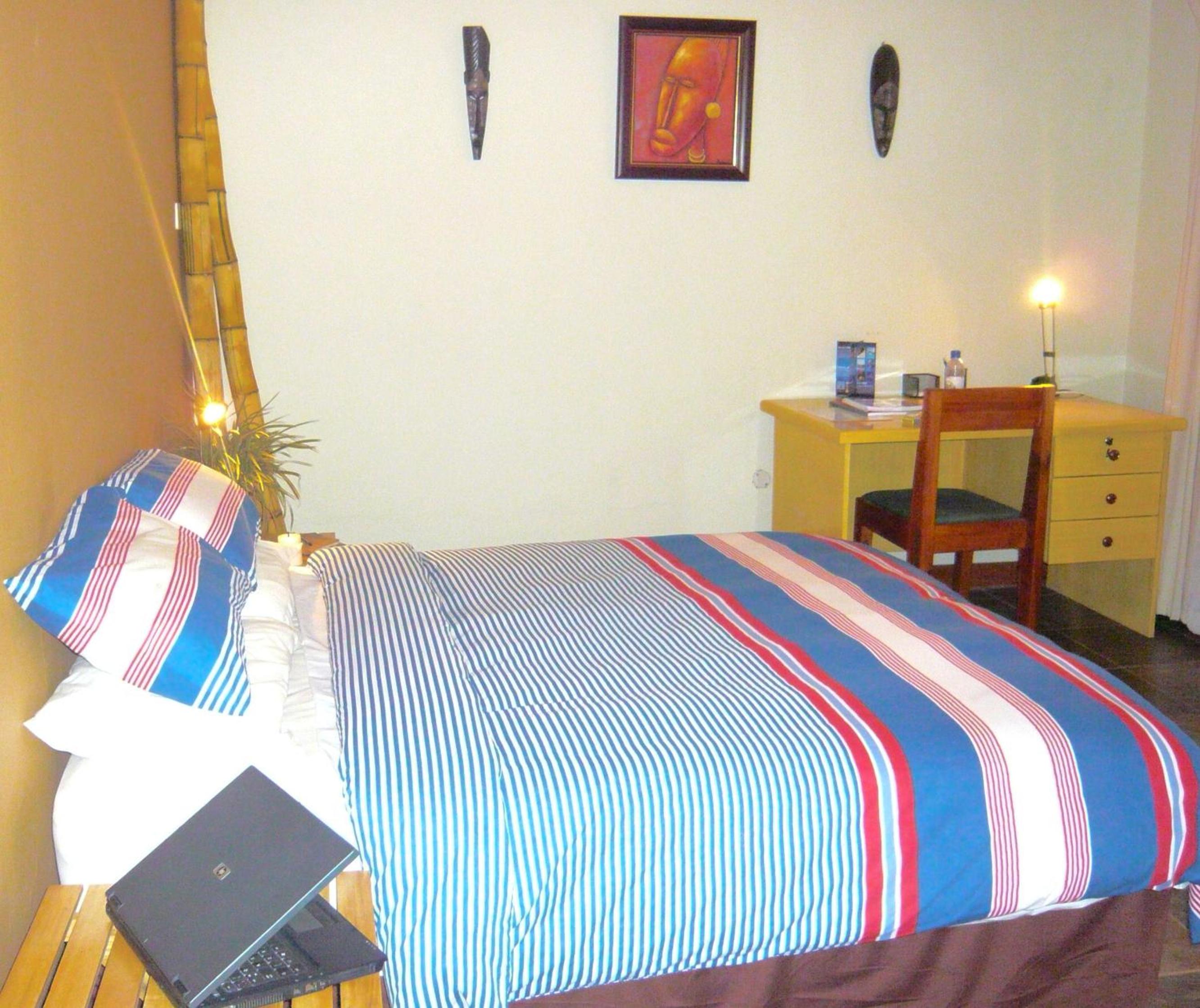 Villa 33