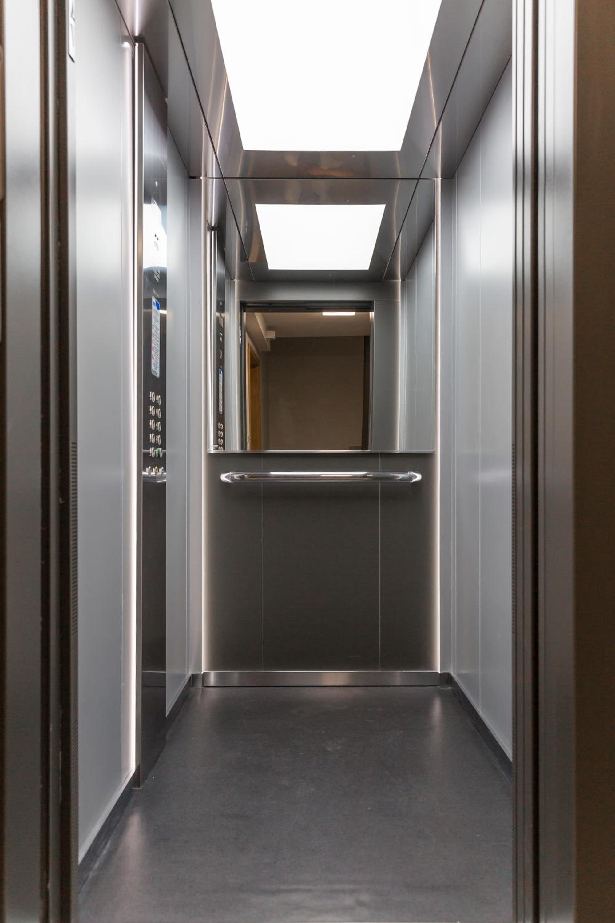 Cubes Living Athens Goudi
