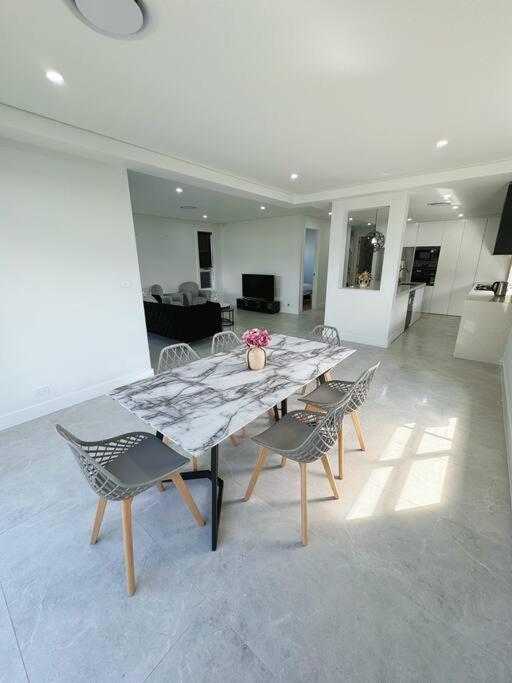Peaceful Luxury 4 Bedroom House