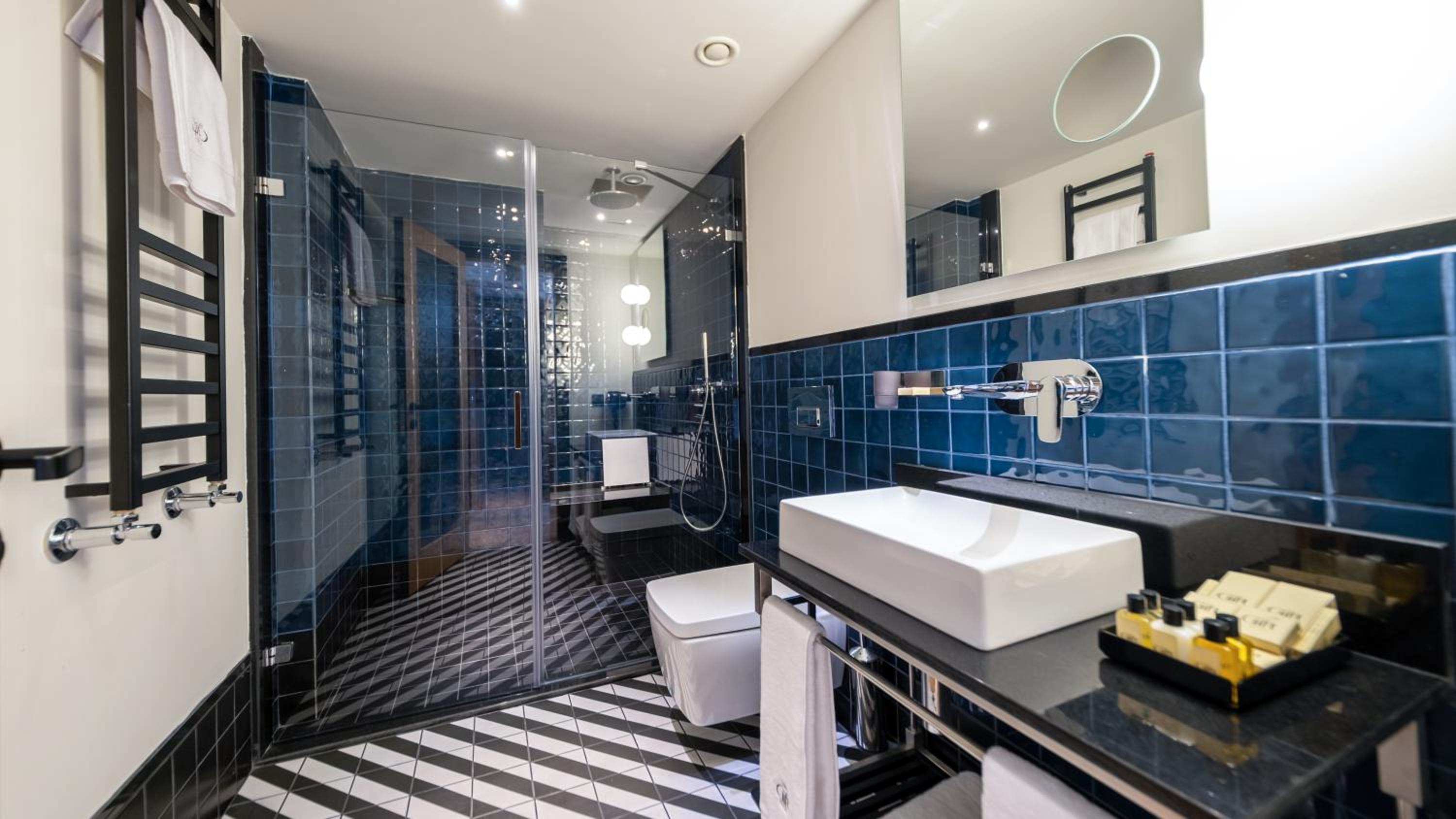 The Gift Otel - Image 89