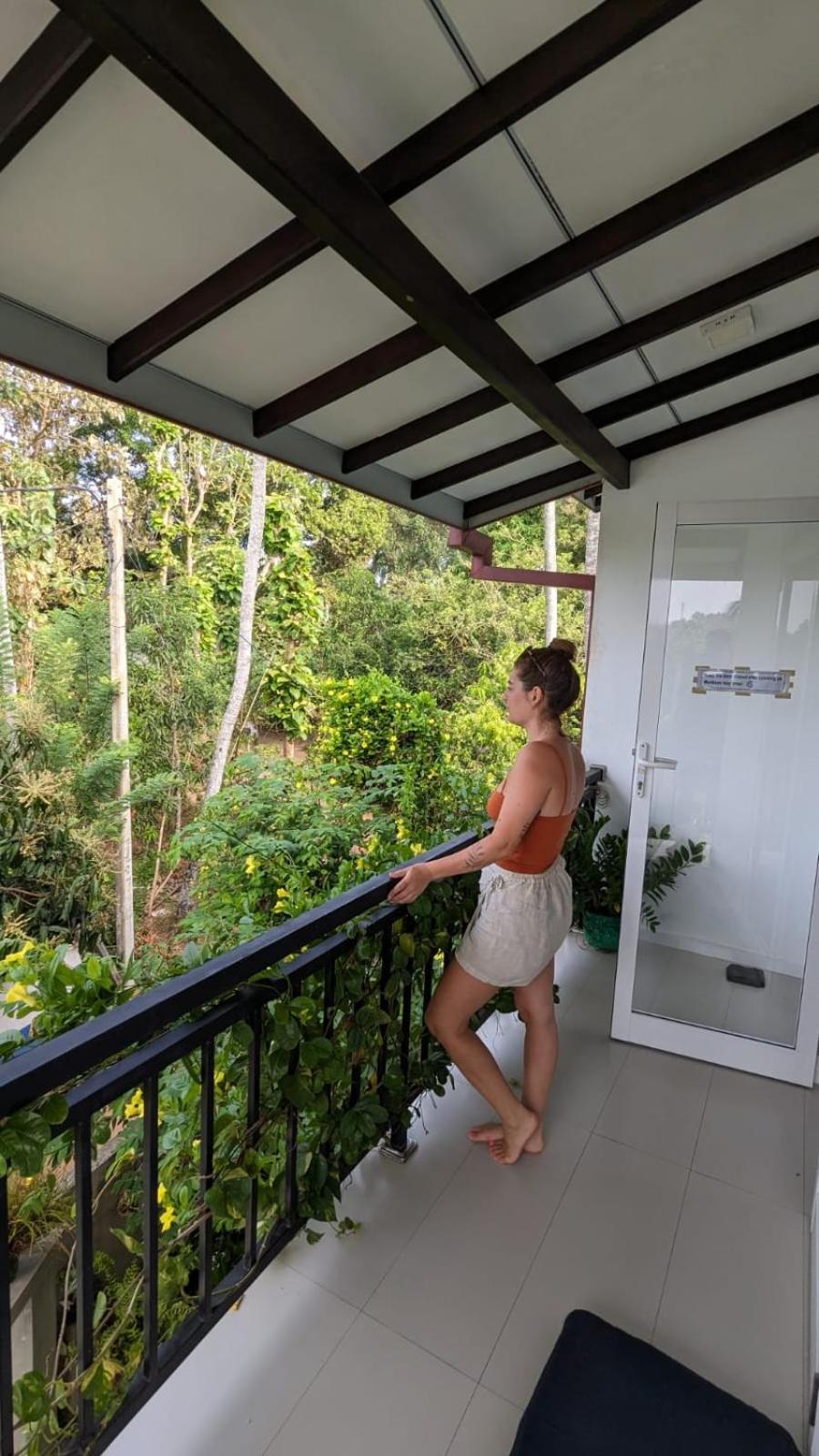 Riku surf House Hiri view 3