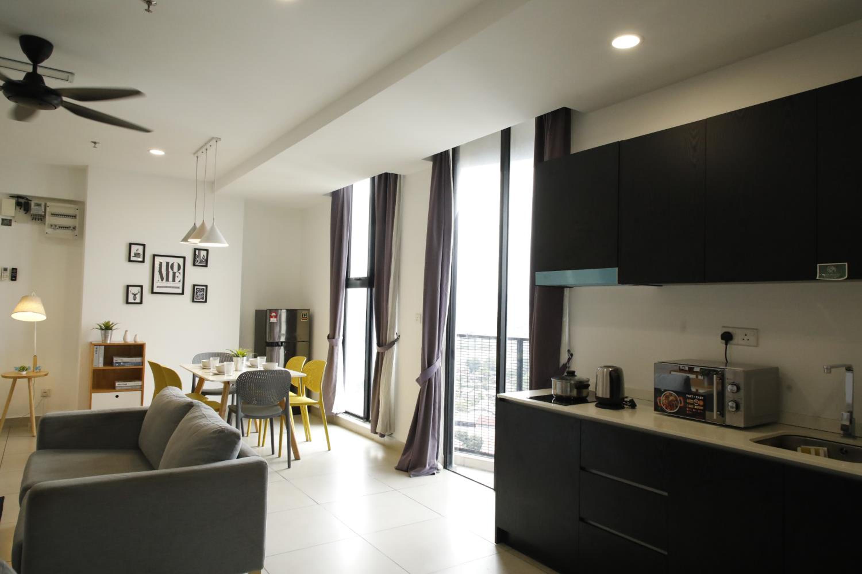 Flexus Signature Suite by Widebed