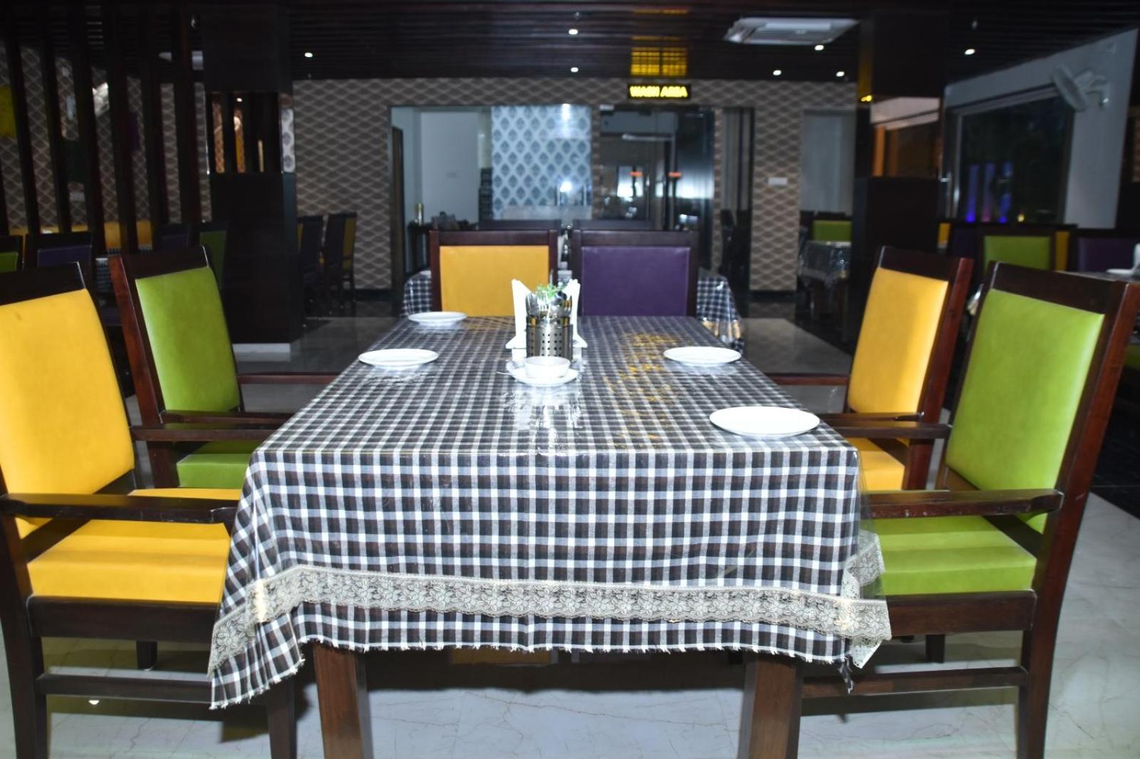 Hotel Shivlok International By BookingCare