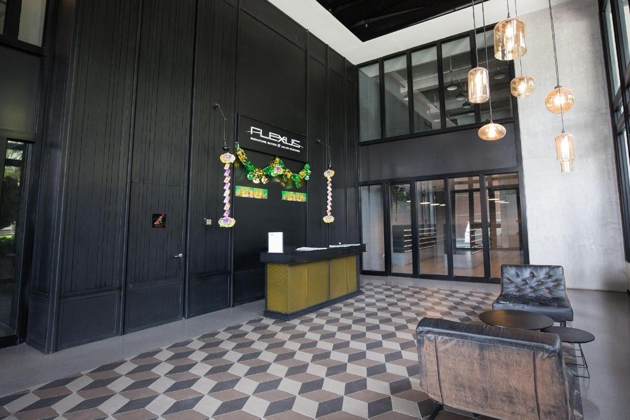 Flexus Signature Suite by Widebed