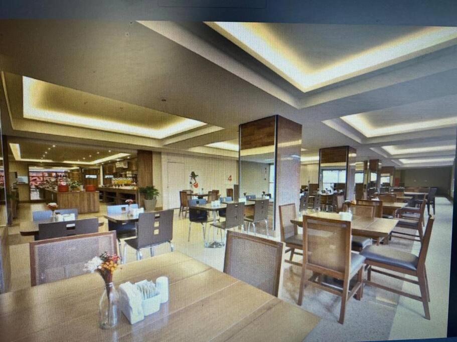 Flat particular - S4 Hotel