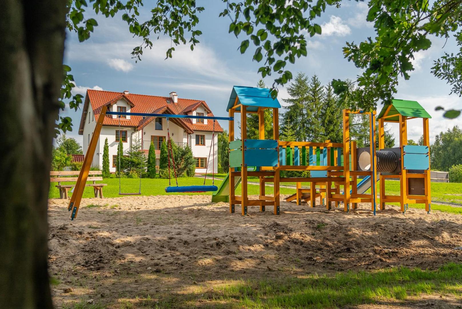 Przystań Jeziorany - willa nad jeziorem - Warmia i Mazury
