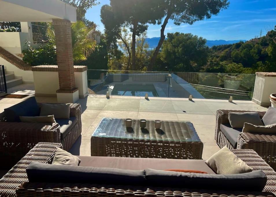 Villa privada con piscina en Málaga