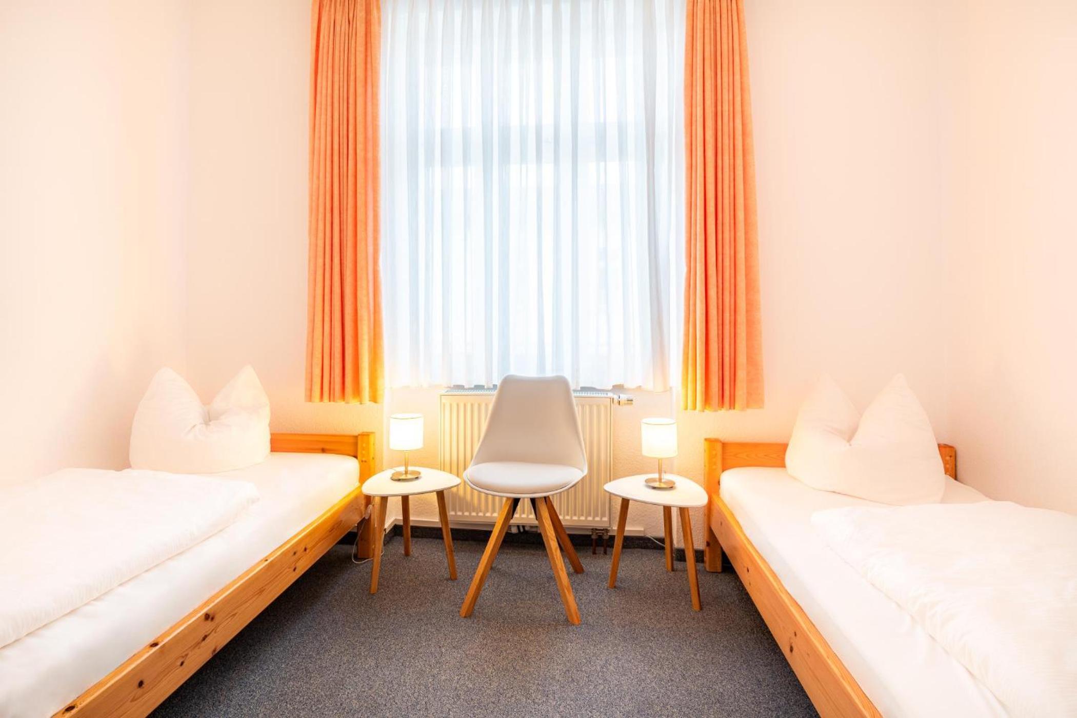 Stilvoll einger. Fewo mit Balkon, Parkplatz, in Strandnähe